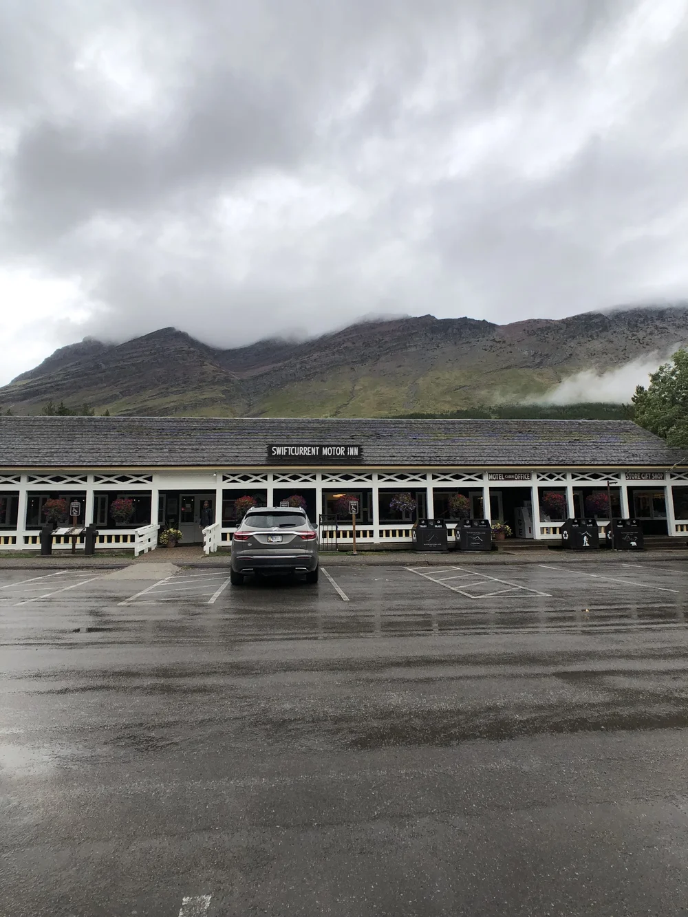 Swiftcurrent Motor Inn