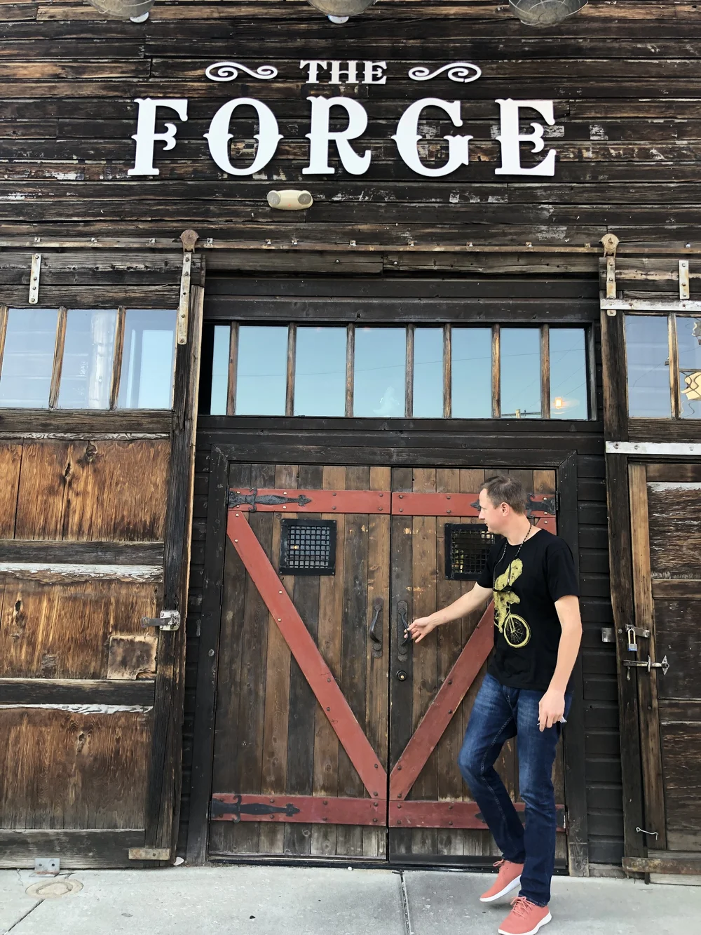 Entrance to Desoto Grill