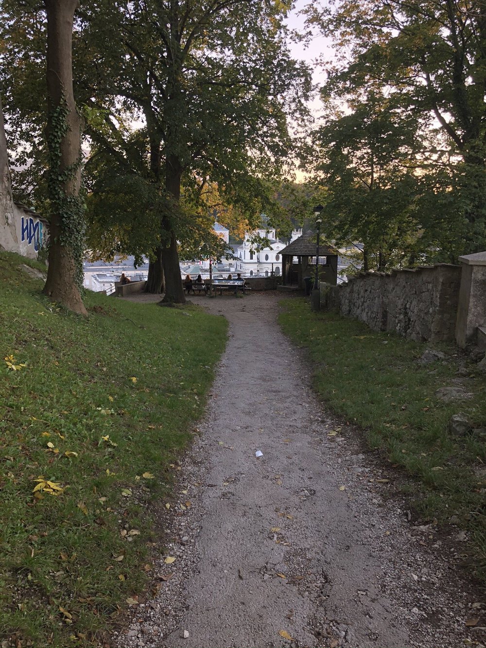 Trail in Kapuzinerberg near the river