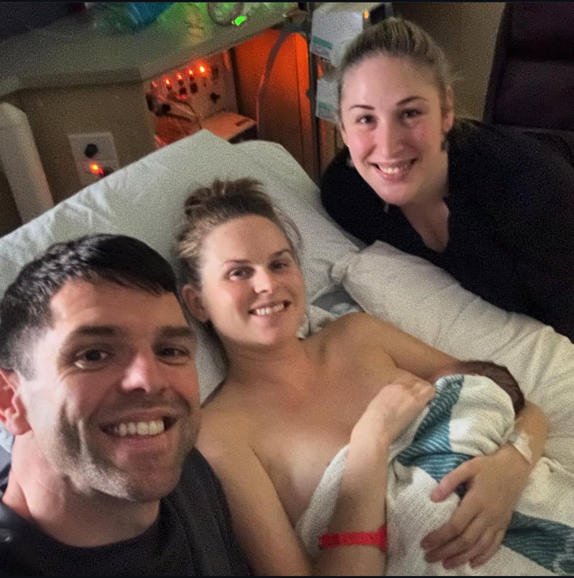 Waterbirth Sutherland hospital doula Sydney 