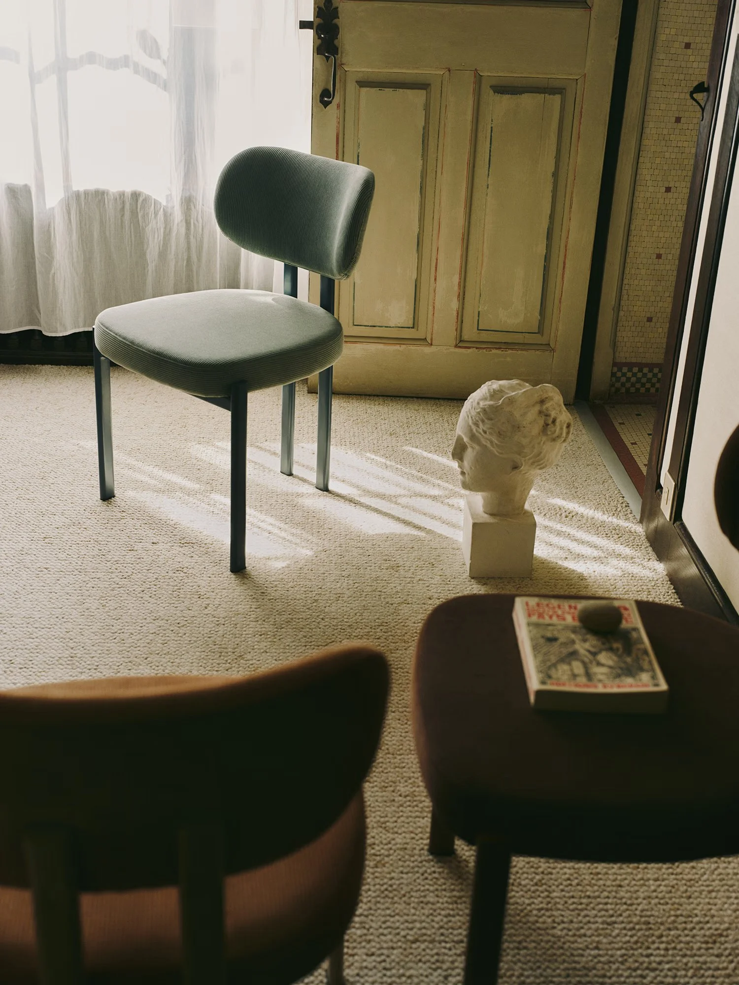2025-04-BA-WESTWING-CHAIRS-01-Adrien-0263.jpg
