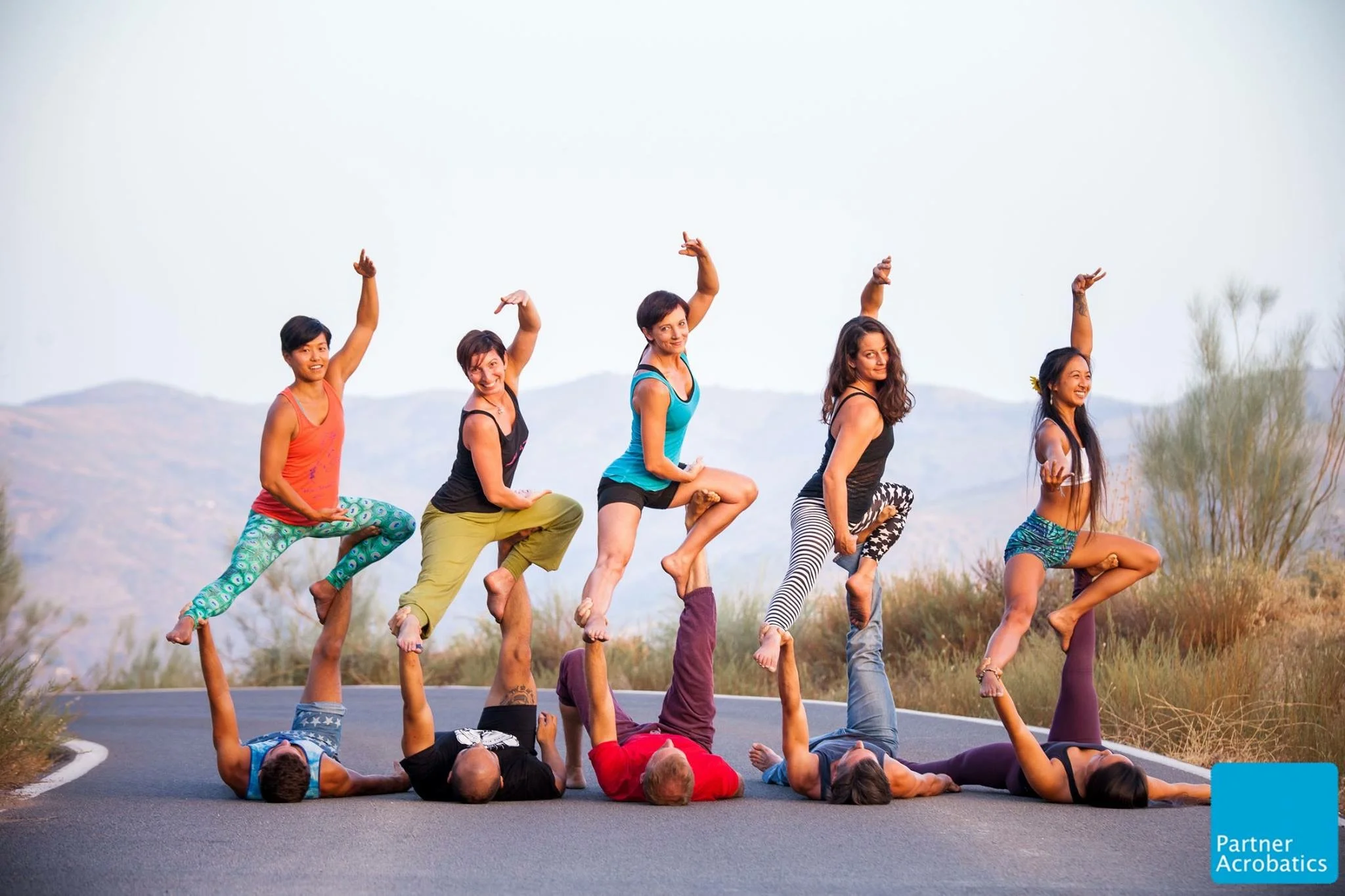 Acro Yoga FUN mit Aline