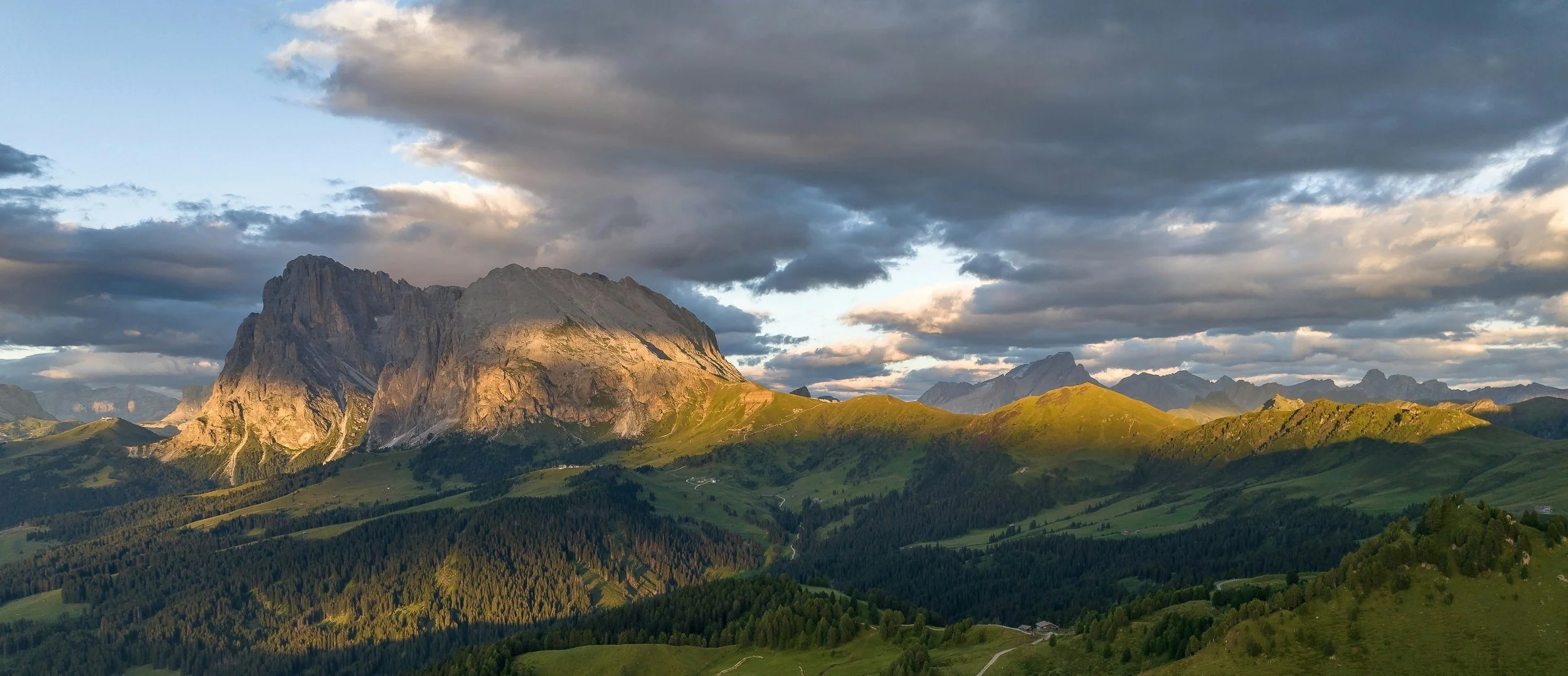 SPÄTSOMMER AUF DEM BERG