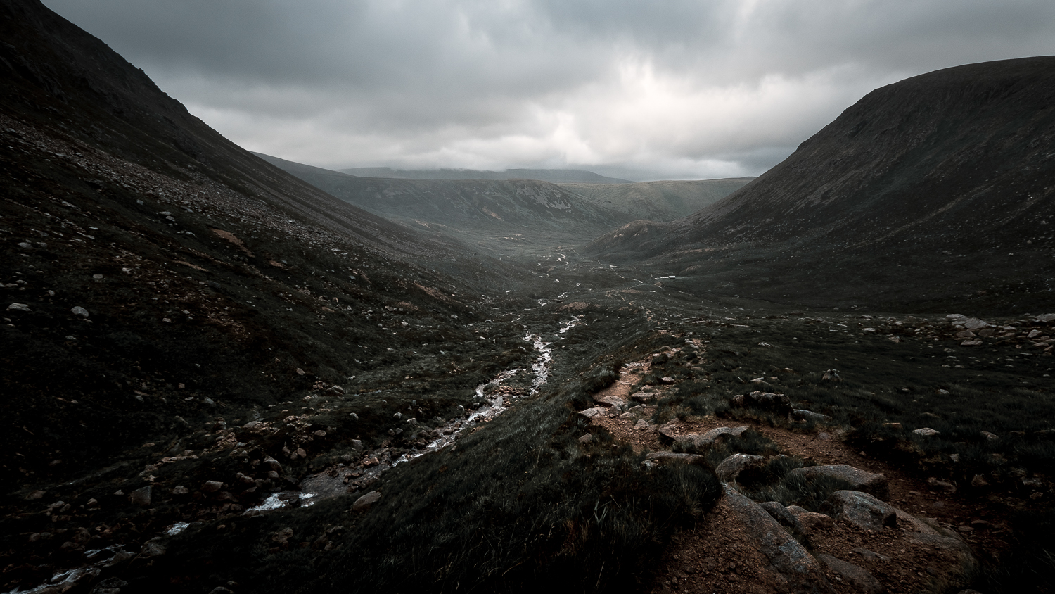 Scotland-Aberdeenshire-Braemar-Cairngorms