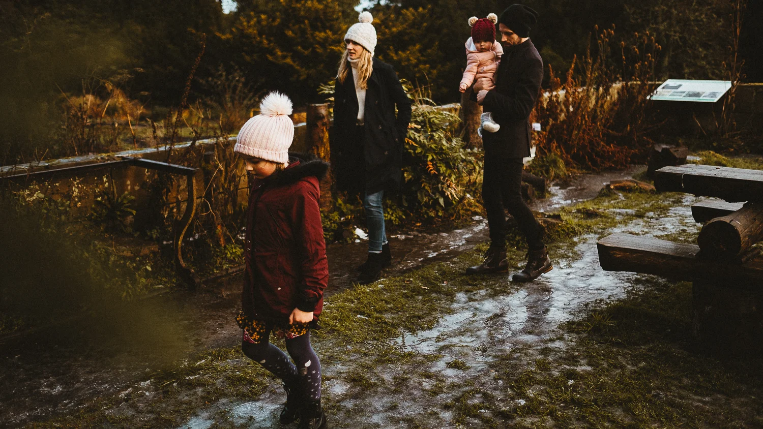 Scotland-Midlothian-Penicuik-Shooting with Monica and Lukasz