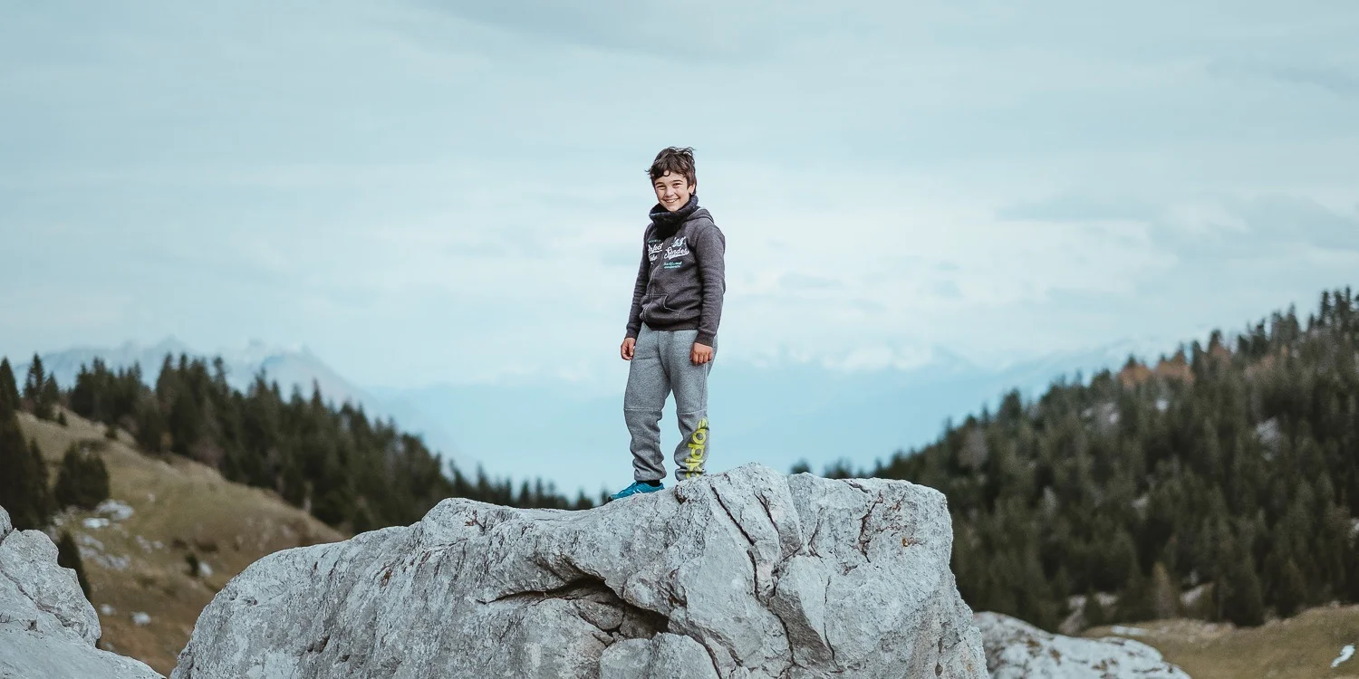0008-seance-photo-montagne-famille-20181104143858-compress.jpg