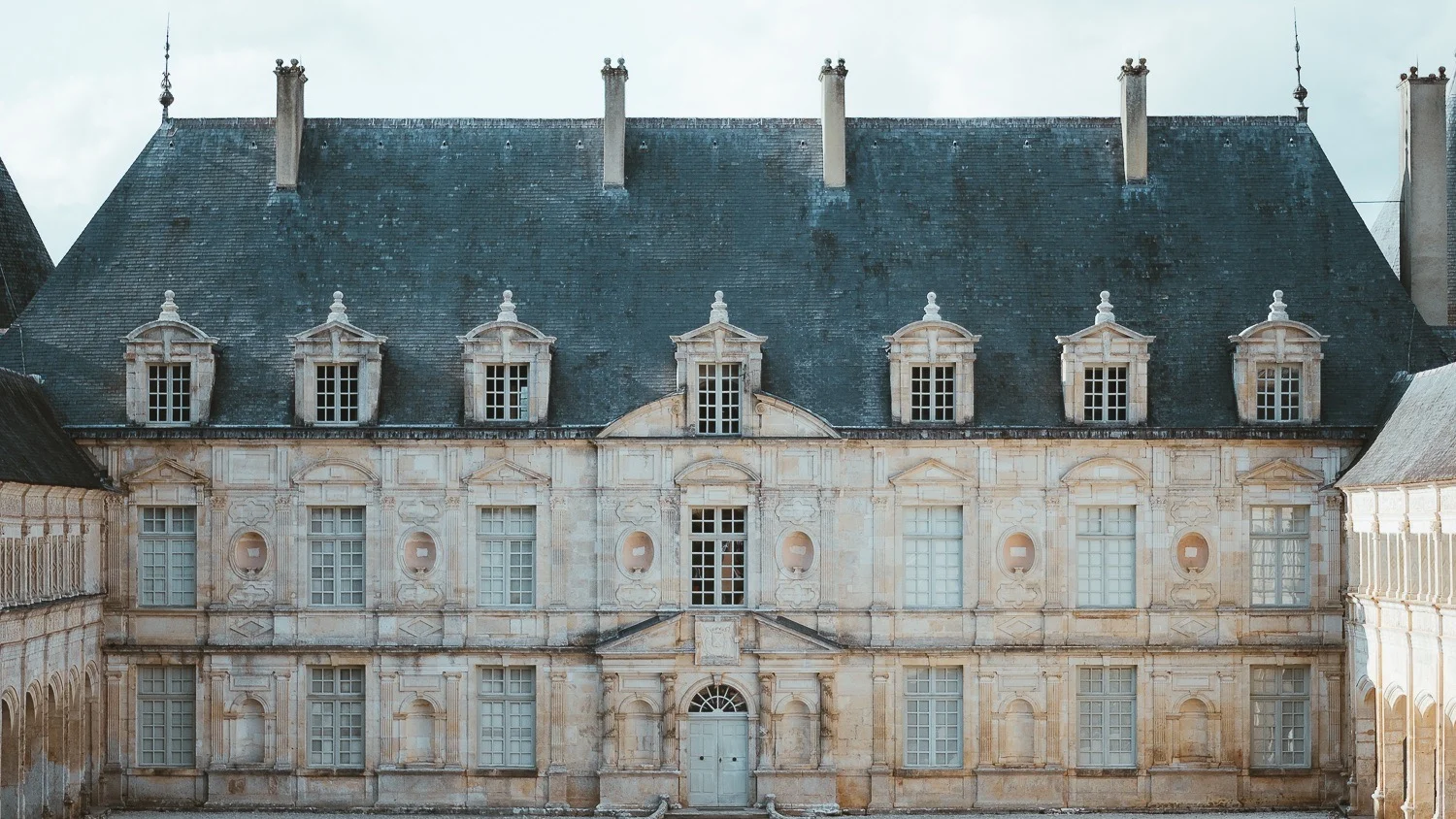 0036-mariage-chateau-bussy rabotin-20180825160641-compress.jpg