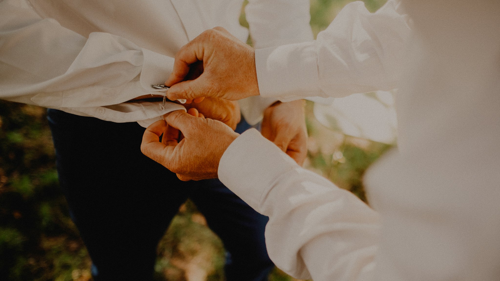 0020-20210710104008-mariage-chateau-chapeau-cornu.jpg