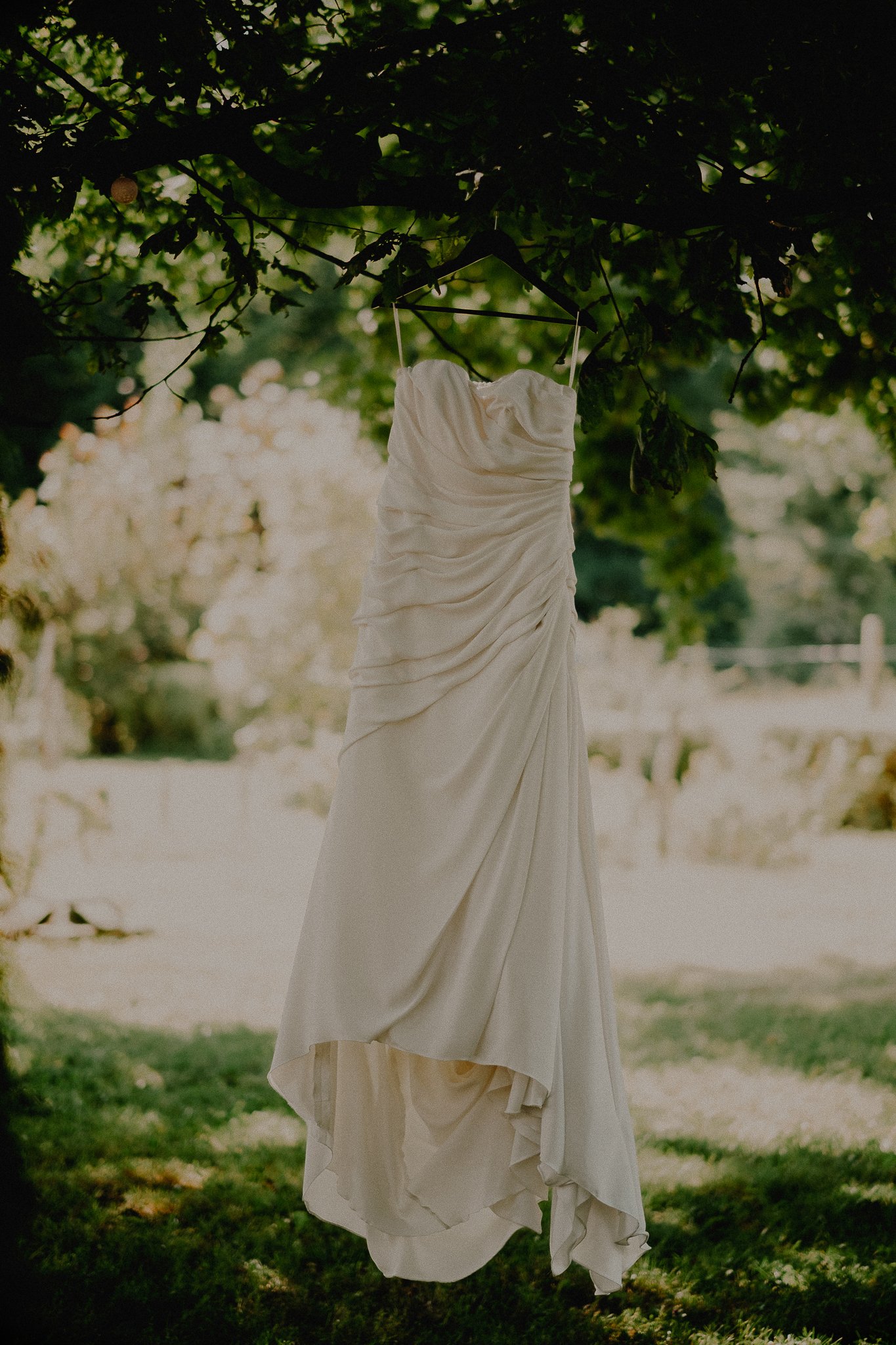 0028-20210710102650-mariage-chateau-chapeau-cornu.jpg