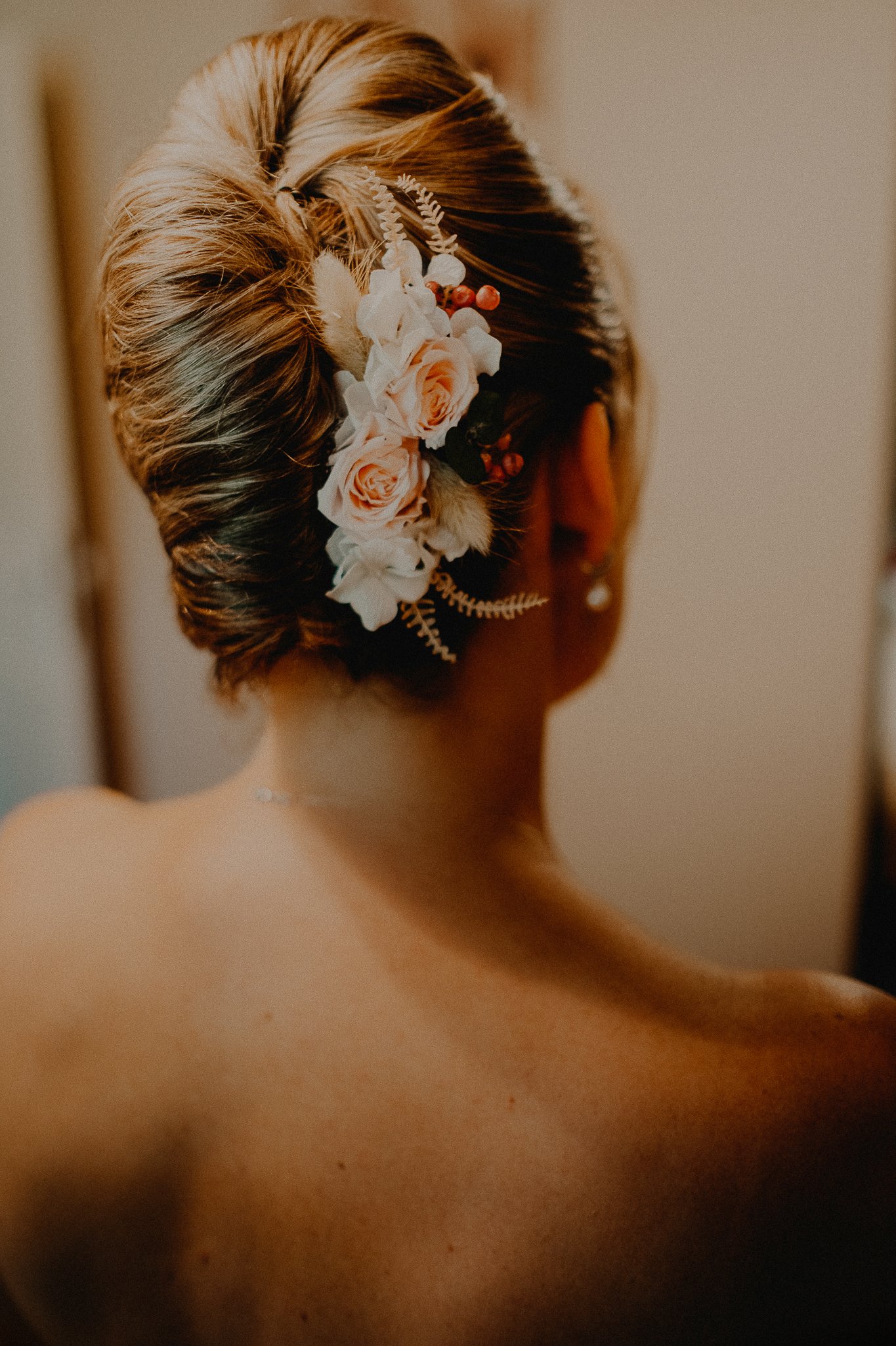0030-20210710105135-mariage-chateau-chapeau-cornu.jpg