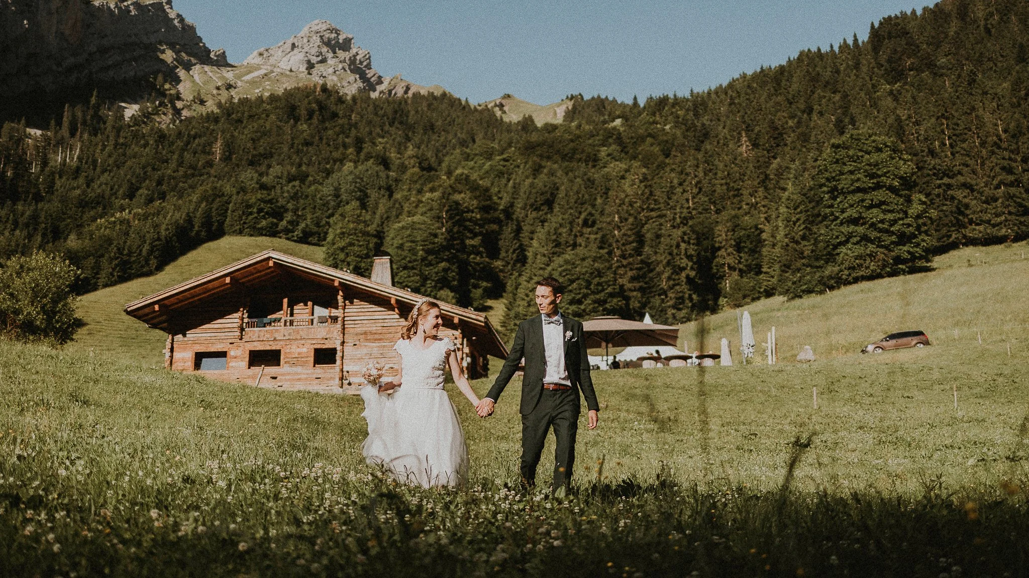 0038-20250621184018-photographe-mariage-montagne-refuge-dzelavoye.jpg
