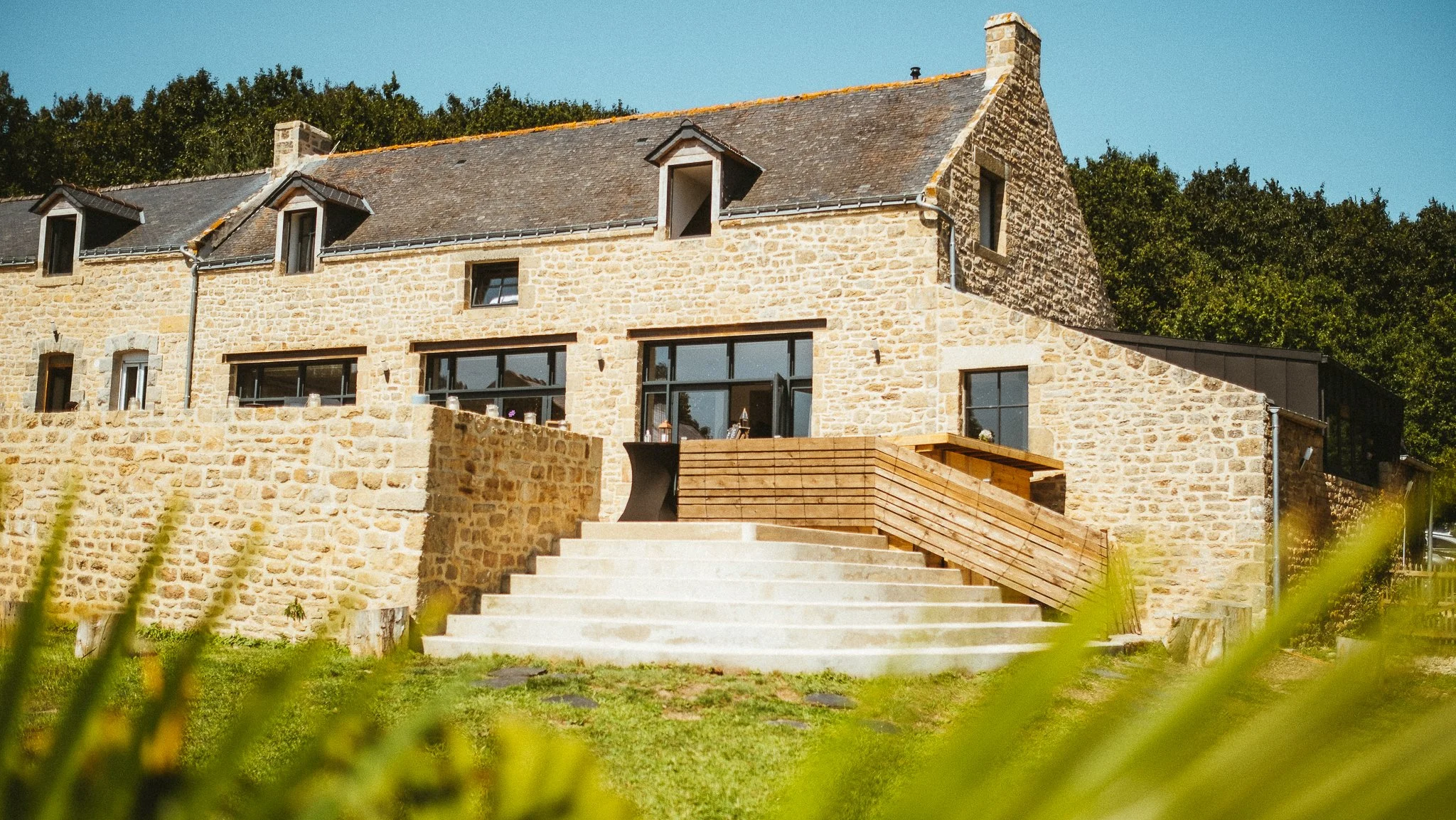 0007-20210825140404-mariage-champetre-bretagne.jpg