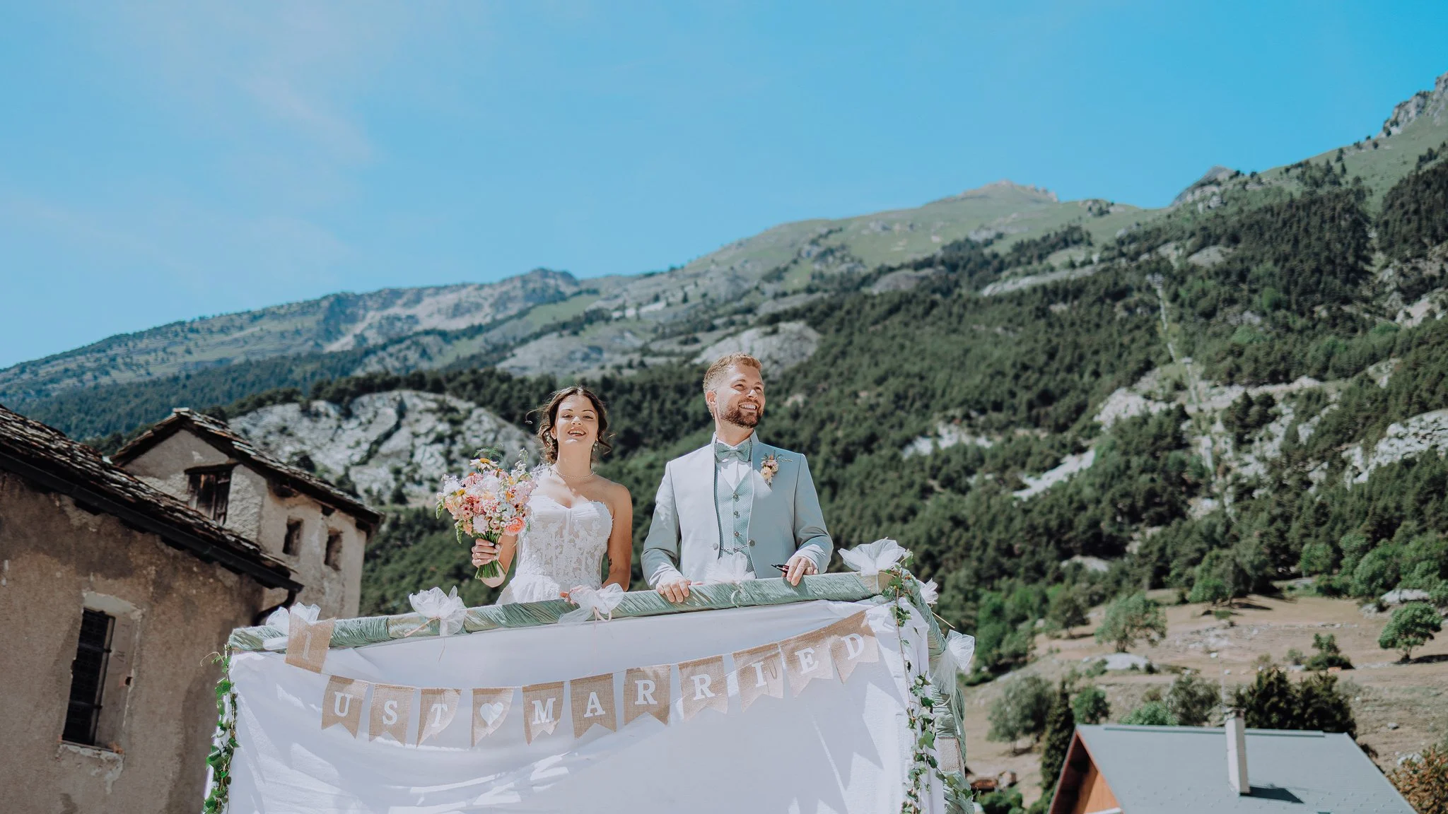 0024-mariage-montagne-haute-maurienne.jpg