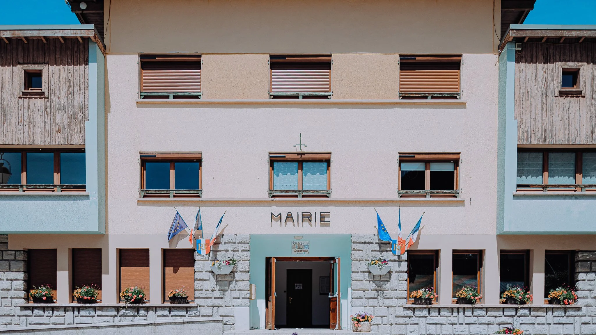 0028-mariage-montagne-haute-maurienne.jpg