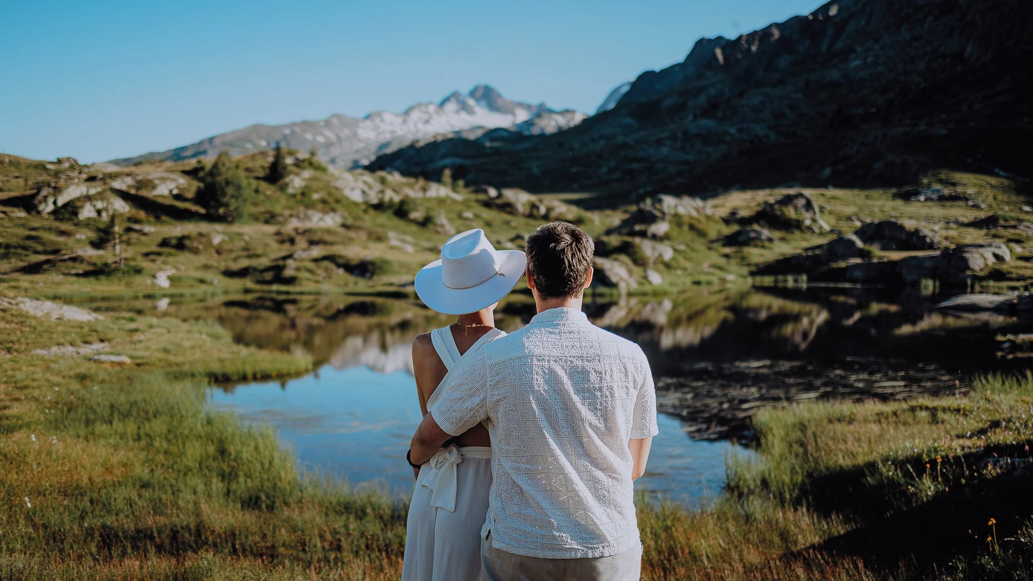 0006-seance-couple-montagne-maurienne.jpg