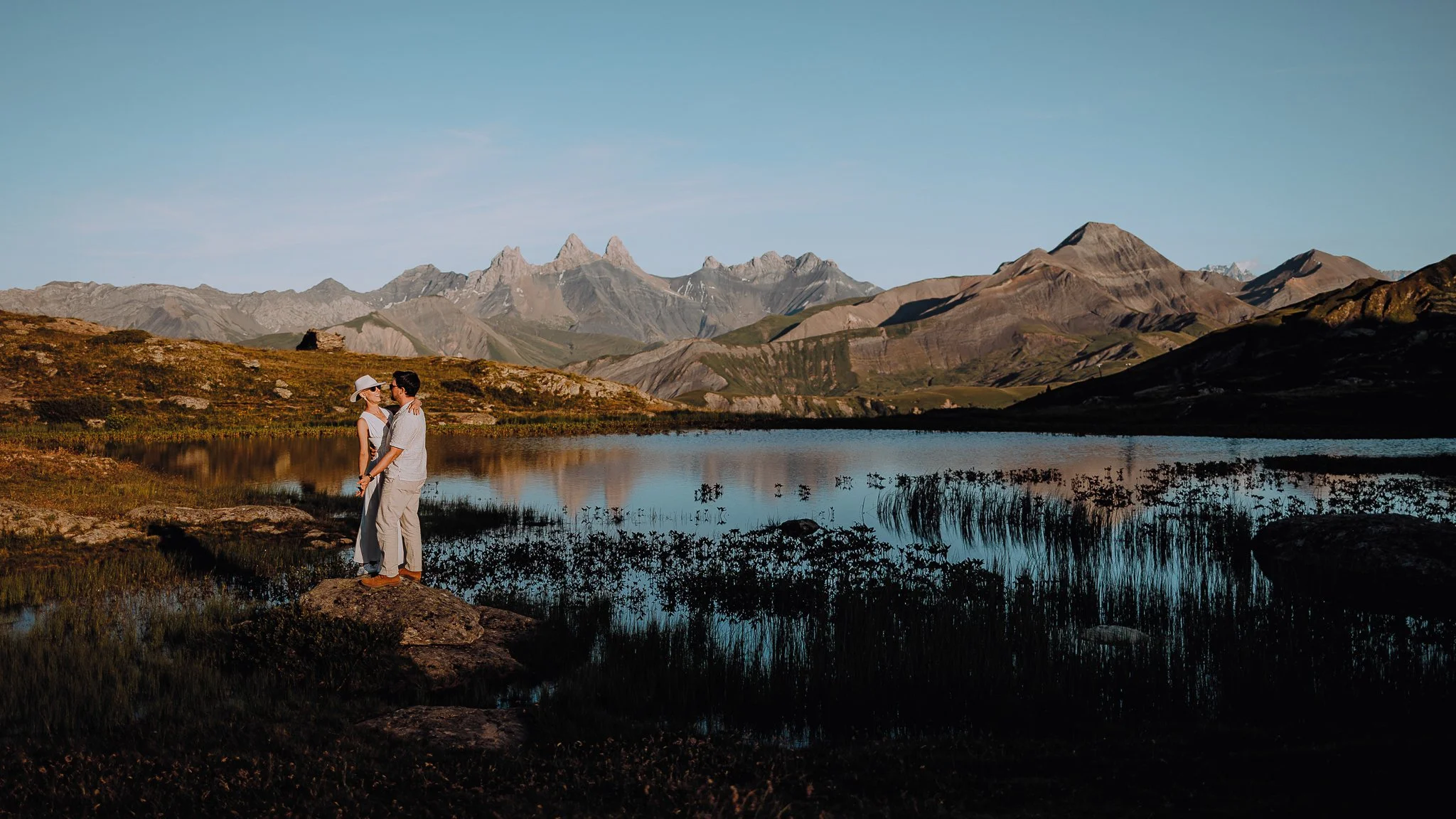 0011-seance-couple-montagne-maurienne.jpg