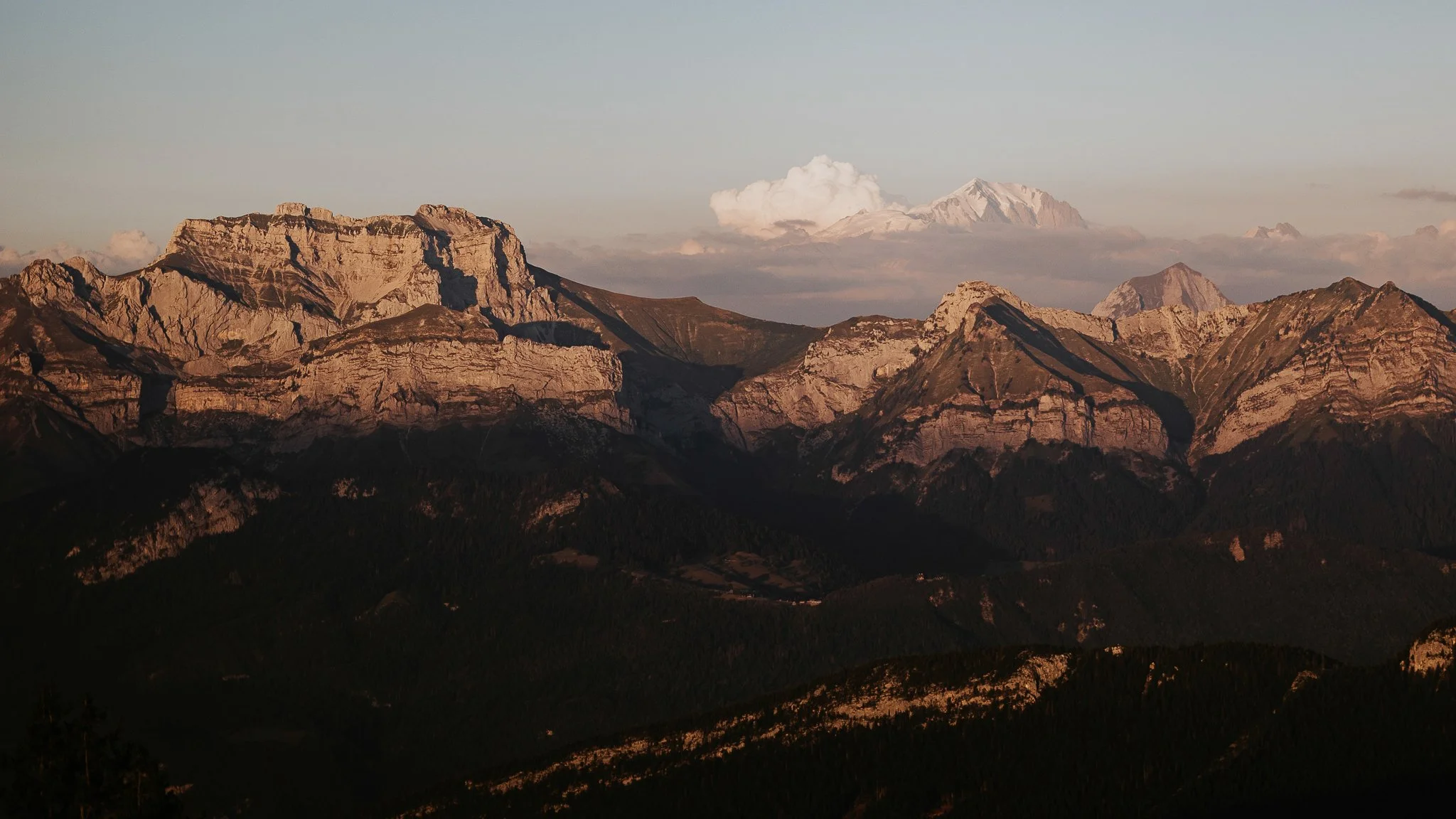 0033-seance-couple-semnoz-haute-savoie.jpg
