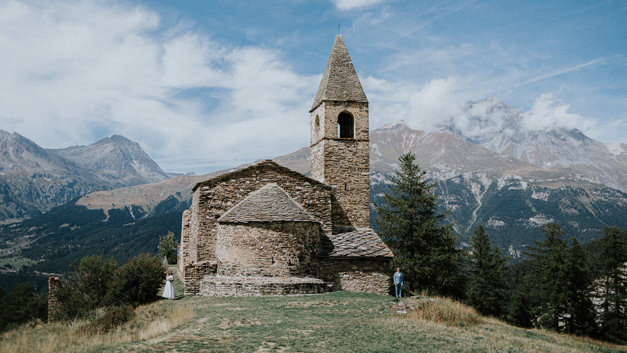 0039-mariage-fort-marie-therese-savoie-maurienne.jpg