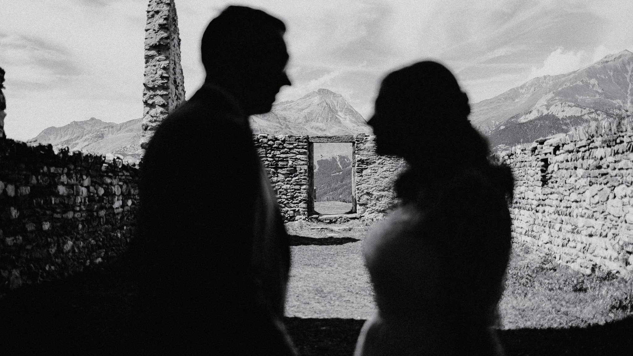 0048-mariage-fort-marie-therese-savoie-maurienne.jpg