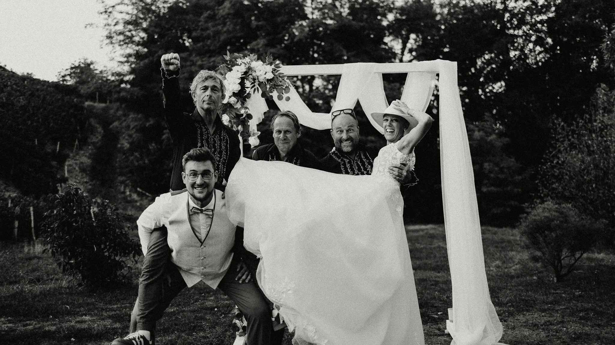 0100-mariage-l'etang-de-la-tourne.jpg