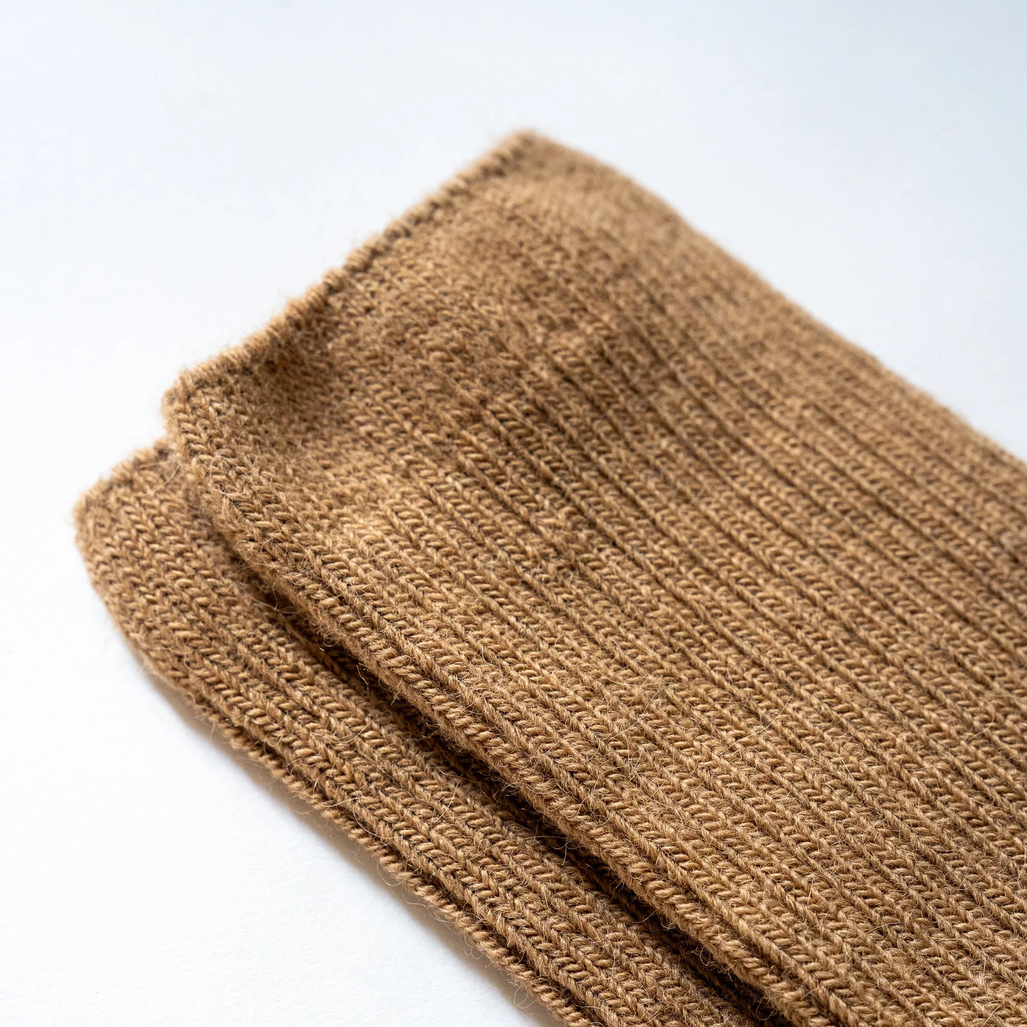 Toffee_alpaca_socks_ detail -1.jpg