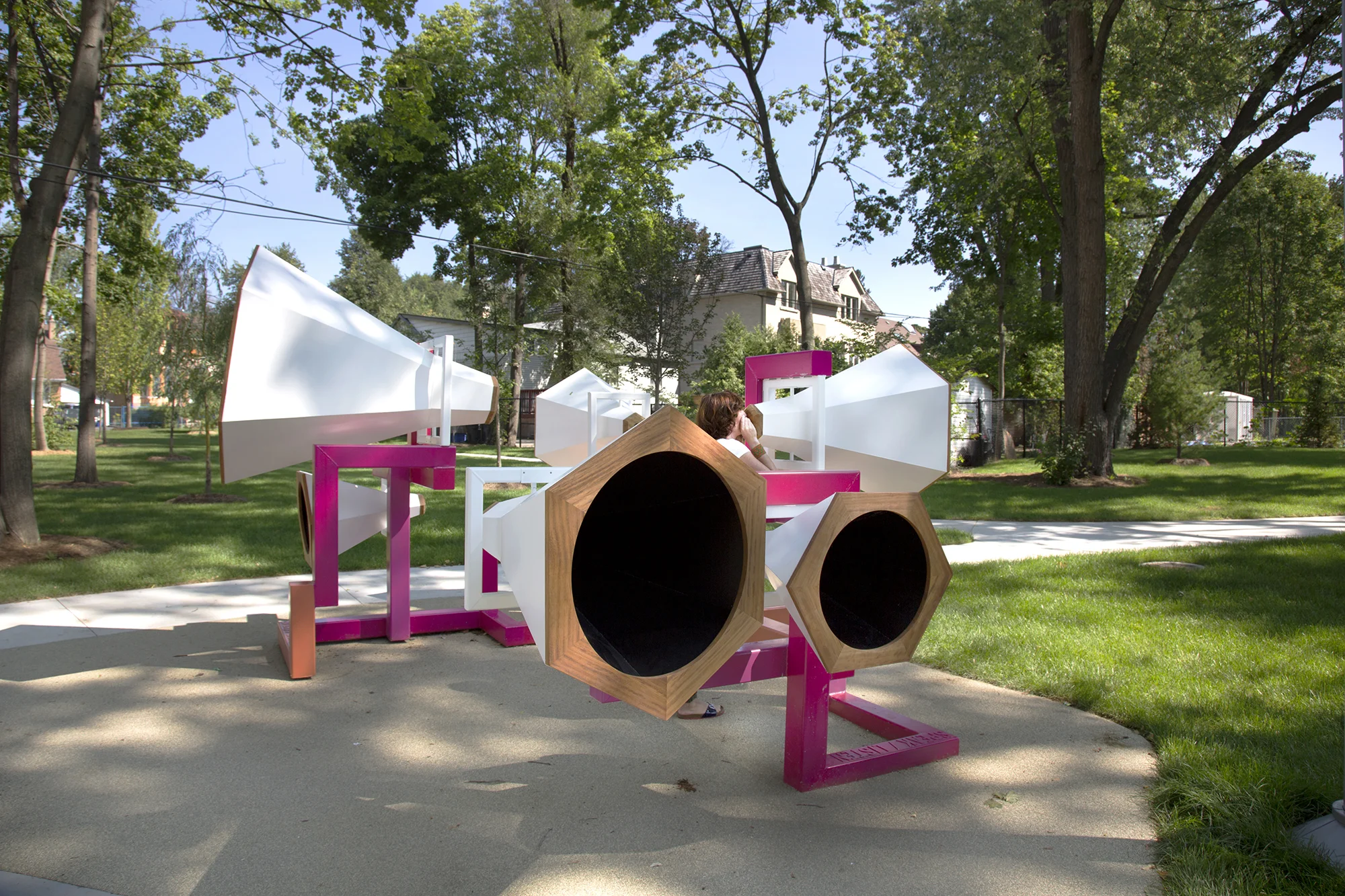 PublicStudio_2016_120Mirrors_10-1.jpg