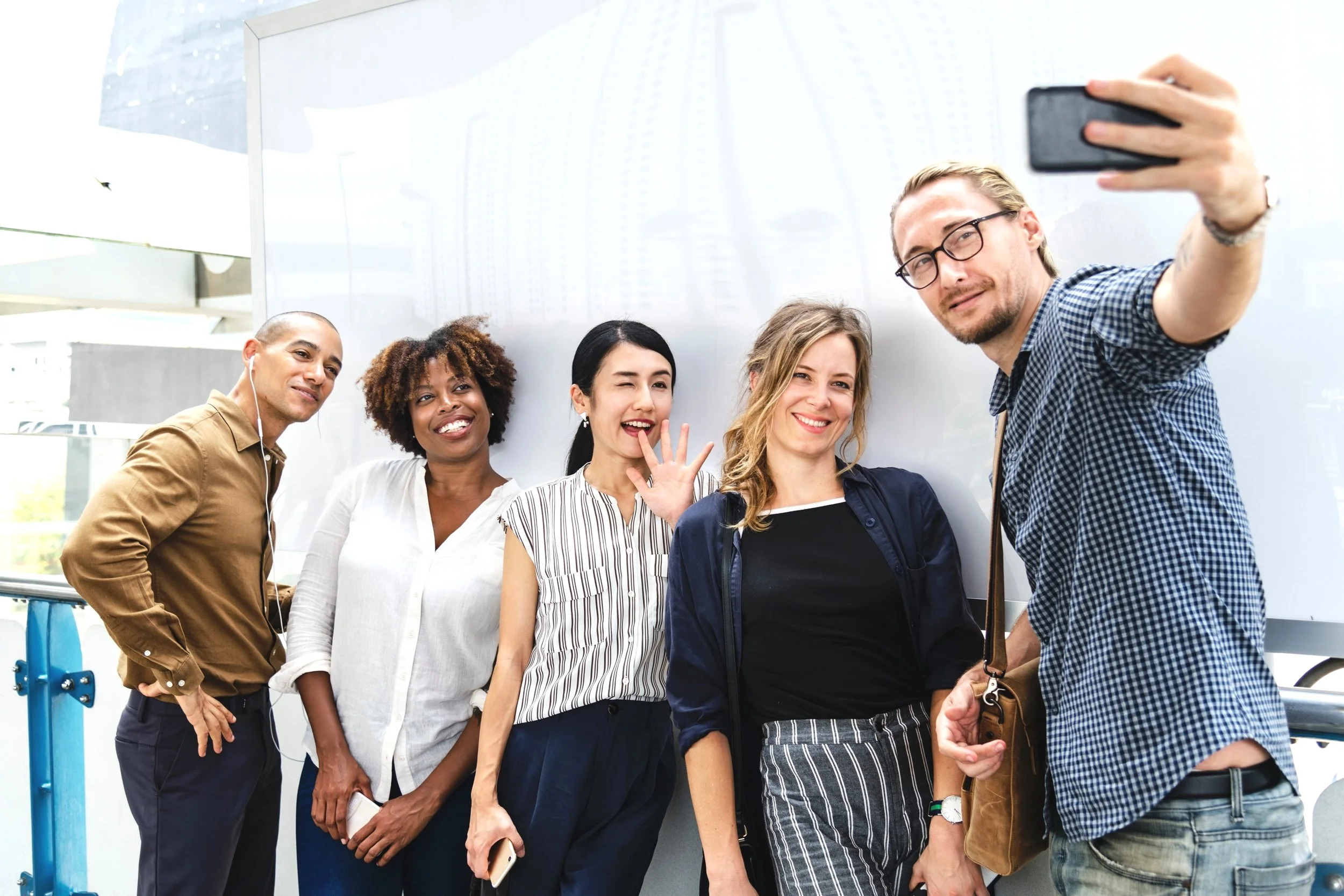 coworkers-taking-a-selfie.jpg