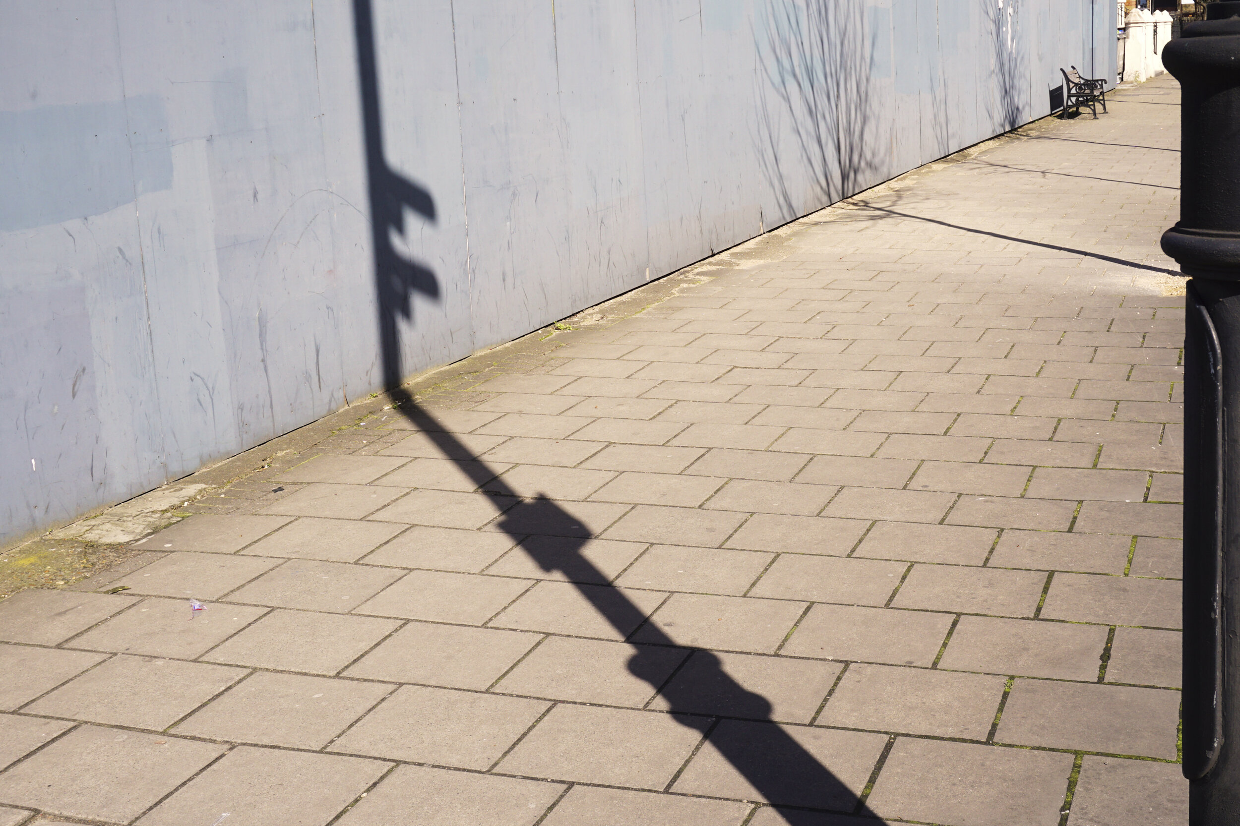 pavement_hackney_shadows_033.jpg