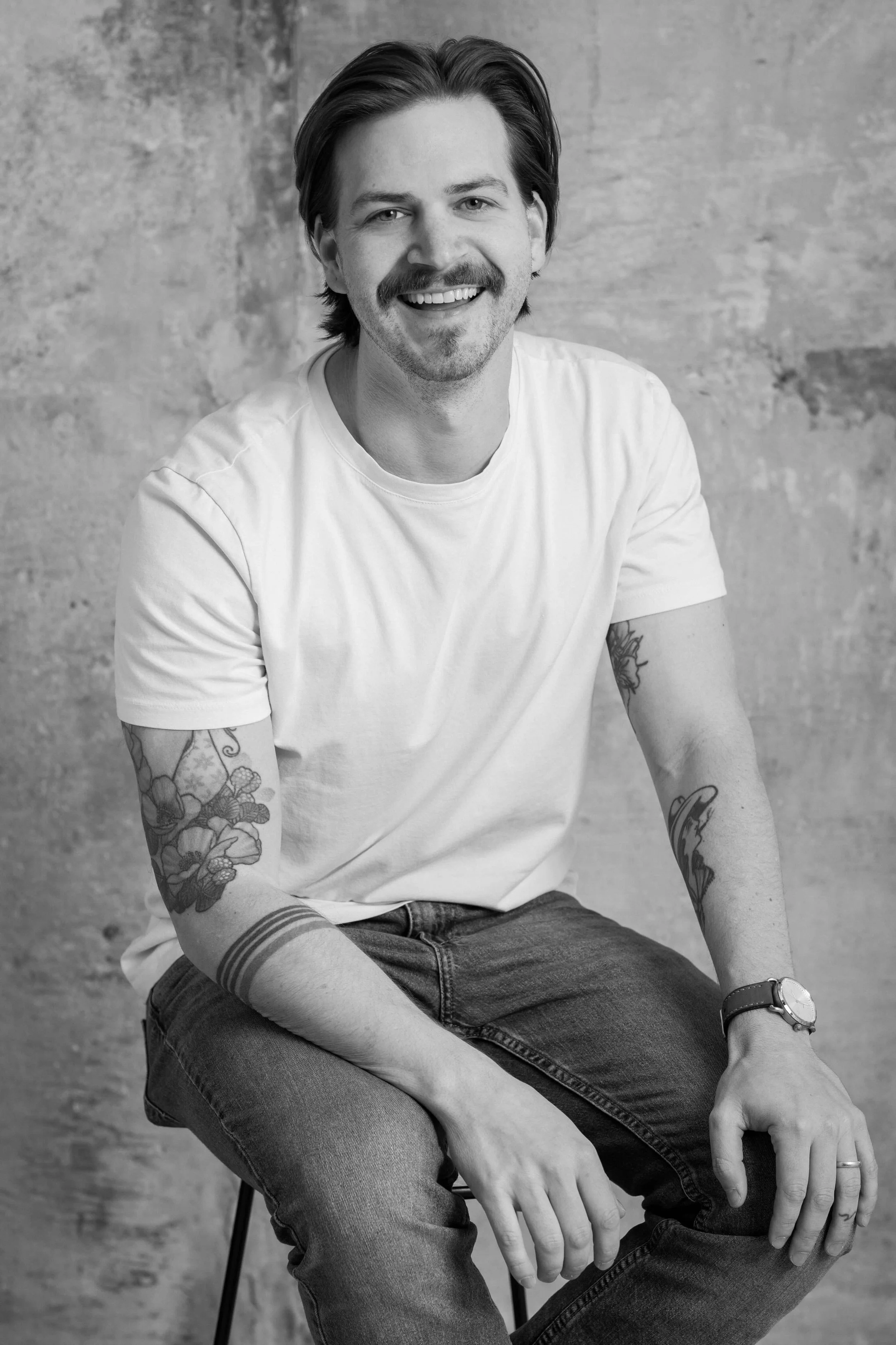 Fort Worth Photographer, Dustin Danie, specializing in thoughtful product and brand imagery designed to answer buyer questions