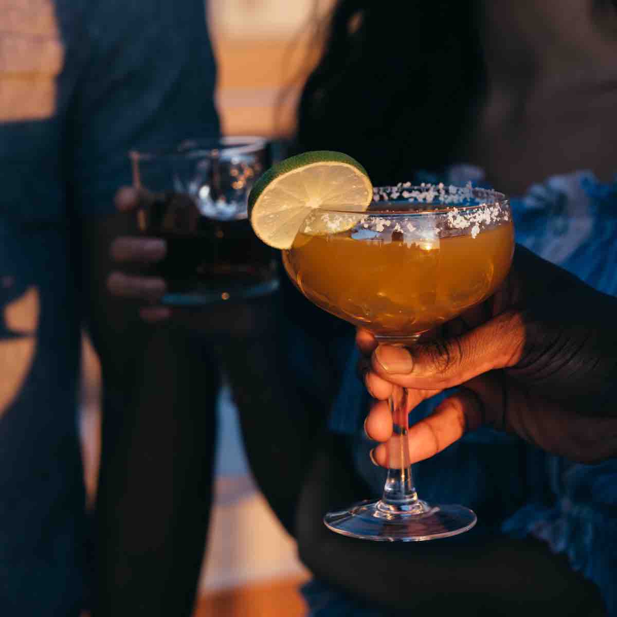 FY19_MAR_BLUESWIFT_SUMMER_NATIONAL_LIFESTYLE_INSTAGRAM_STILL_1x1_Cocktail-Rooftop-09047.jpeg