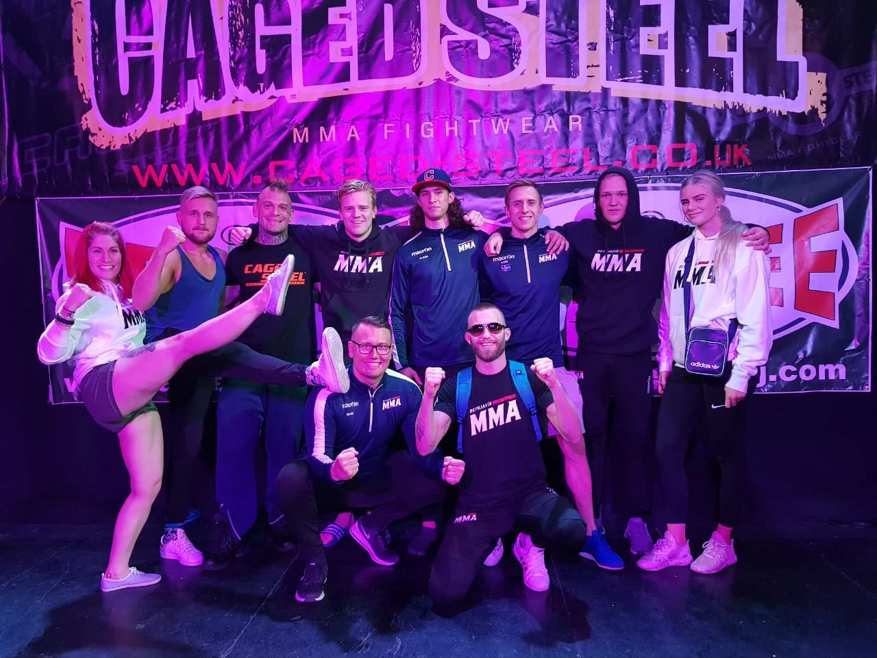 Millivigtartitill og reynslunni ríkari eftir bardagakvöld í Englandi.