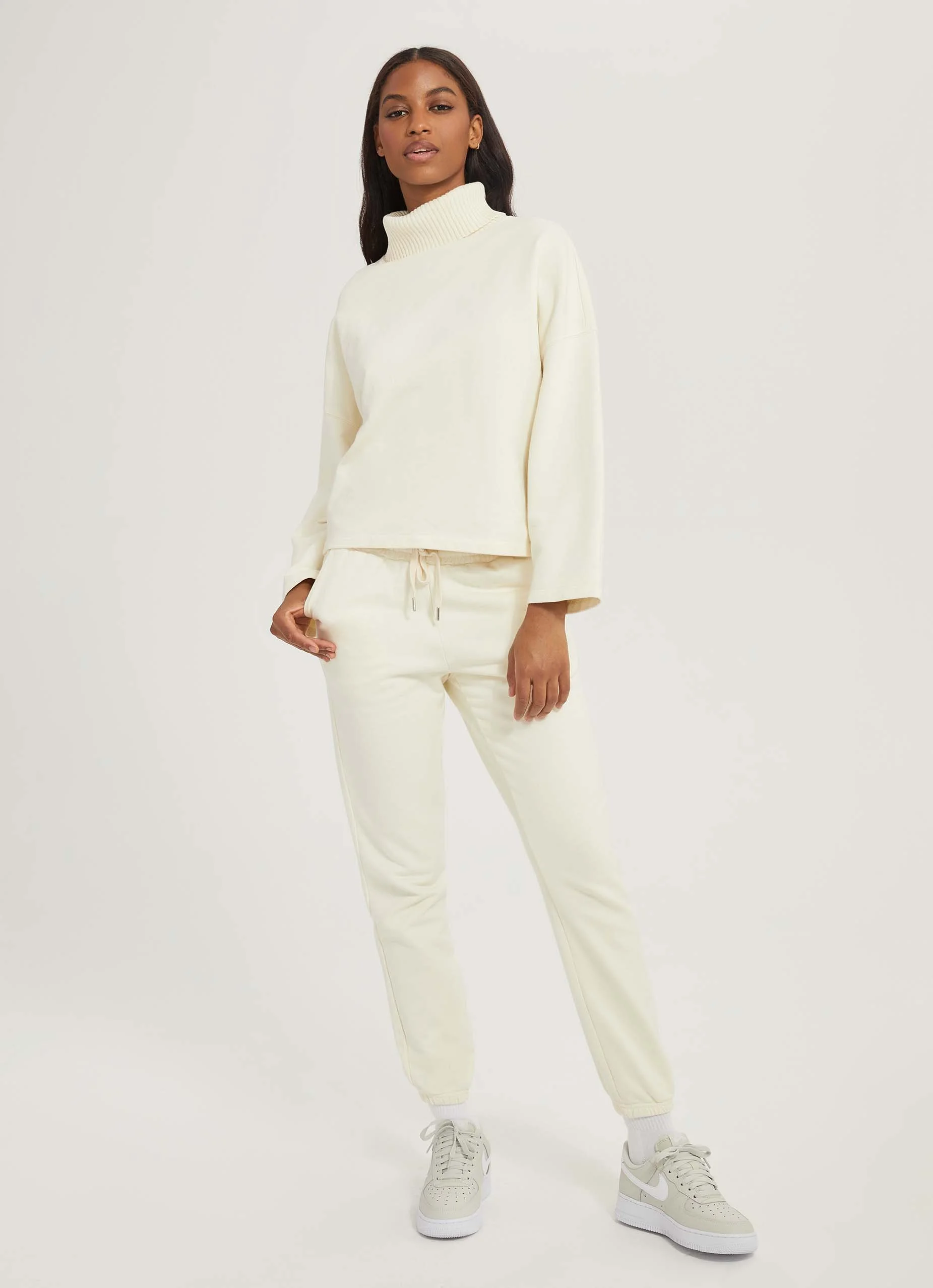 SWET000774_TurtleneckSweater_Ivory_02.jpg
