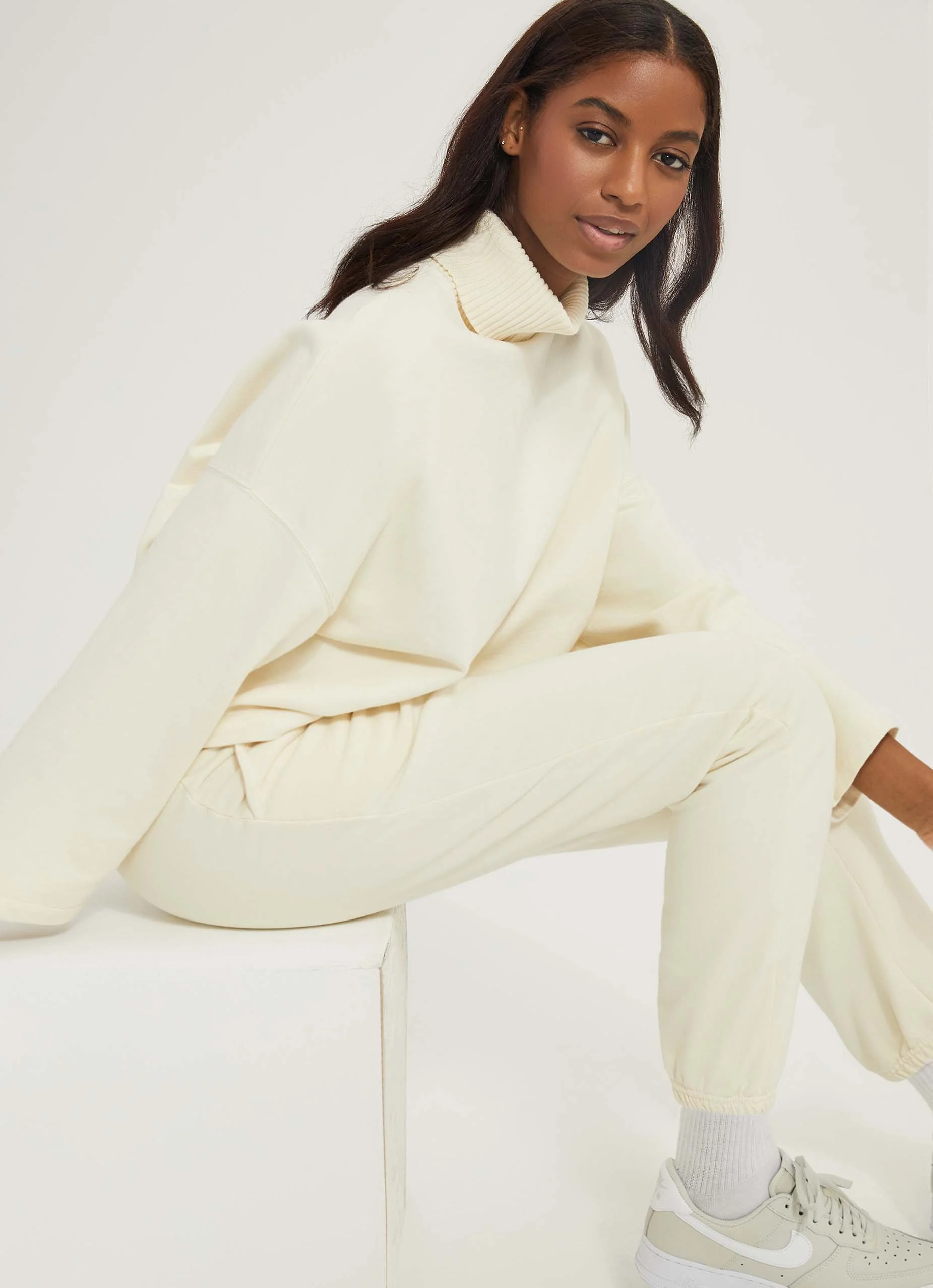SWET000774_TurtleneckSweater_Ivory_01.jpg