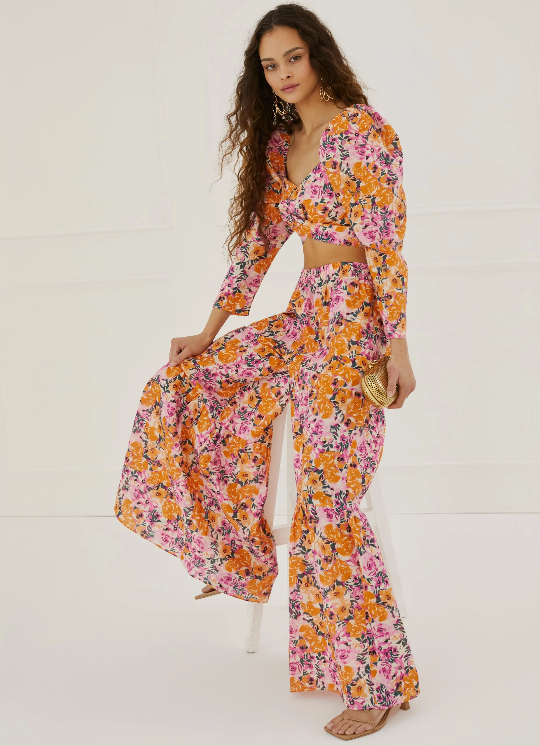 SWEP001952_FloralTieredWideLegPants_OrangeCombo_01.jpg
