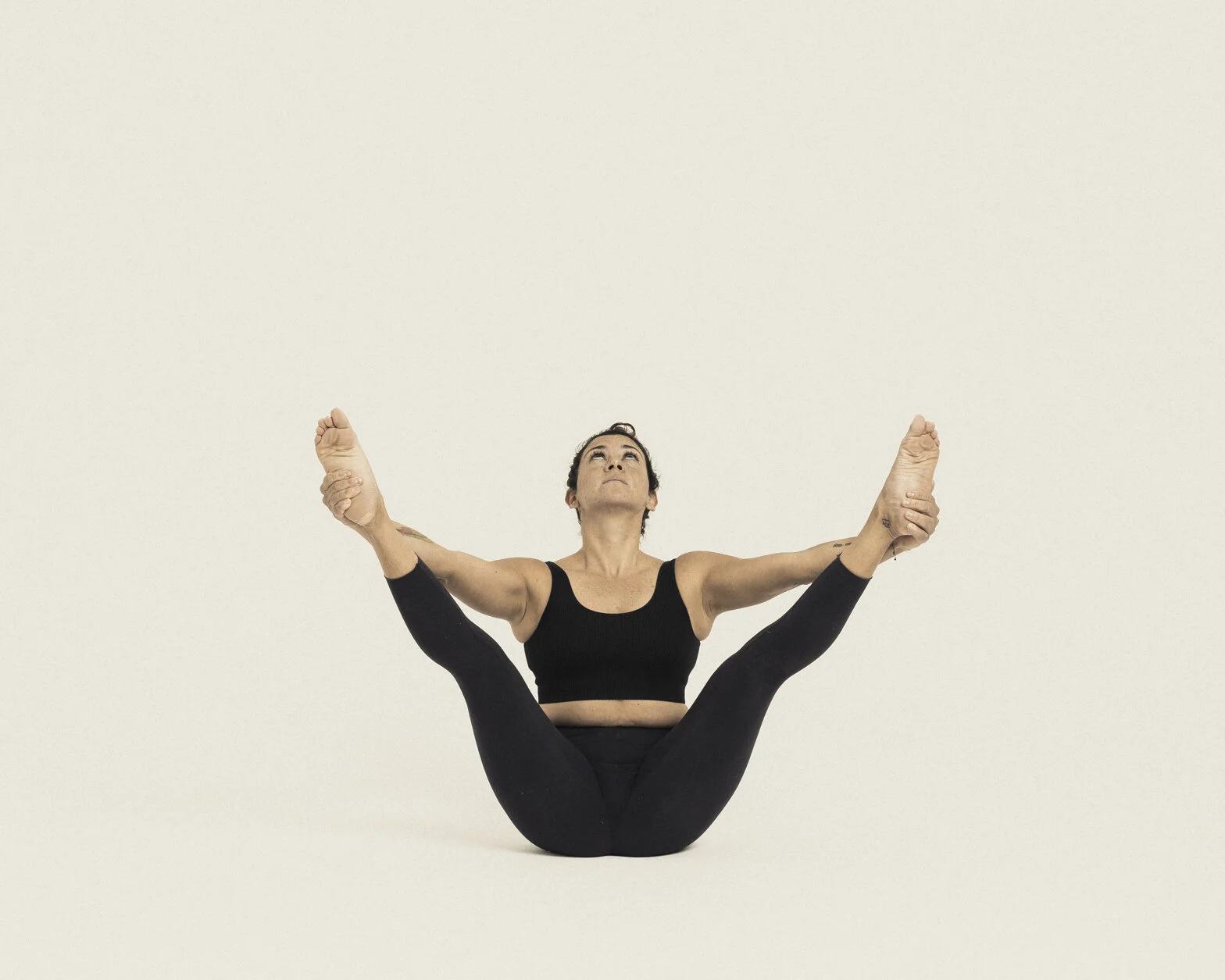 YOGA_MAFE_v2_ALTA157 copia.jpg