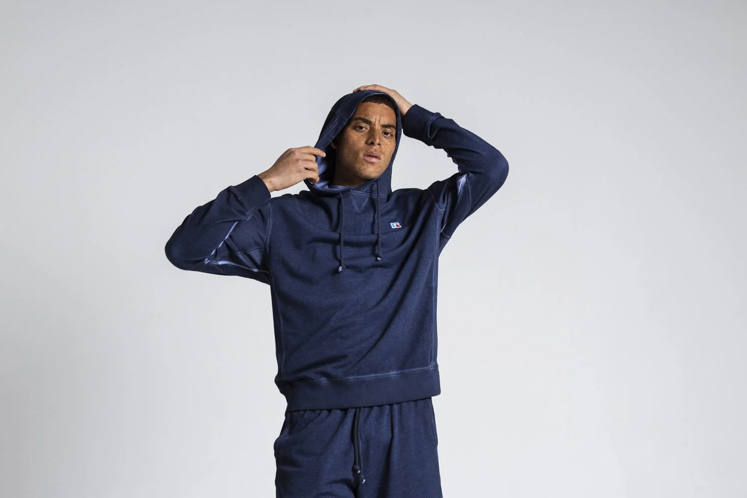 RUSSELL ATHLETIC SS22-1138.jpg