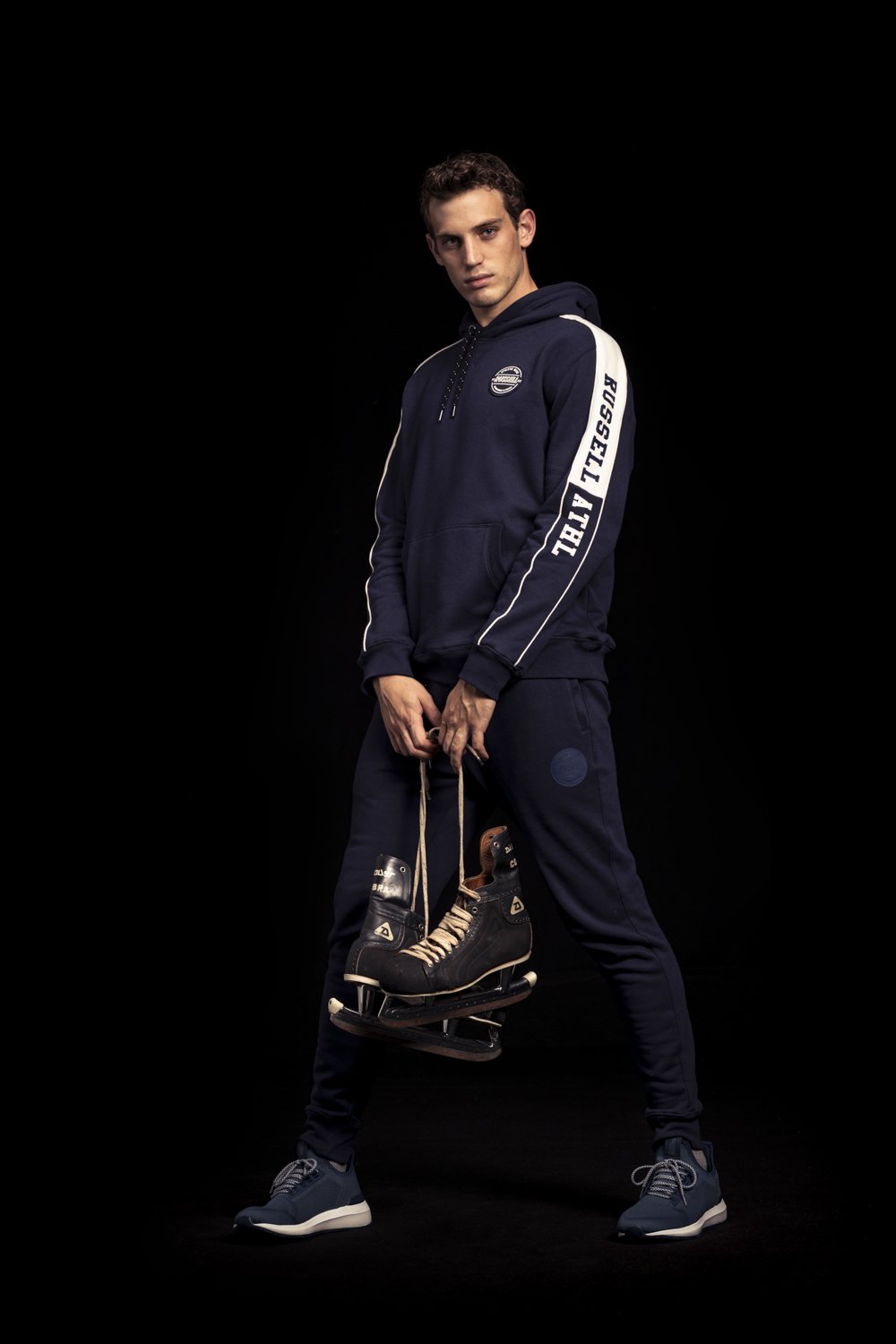 RUSSELL ATHLETIC FW21-3818 copia.jpg