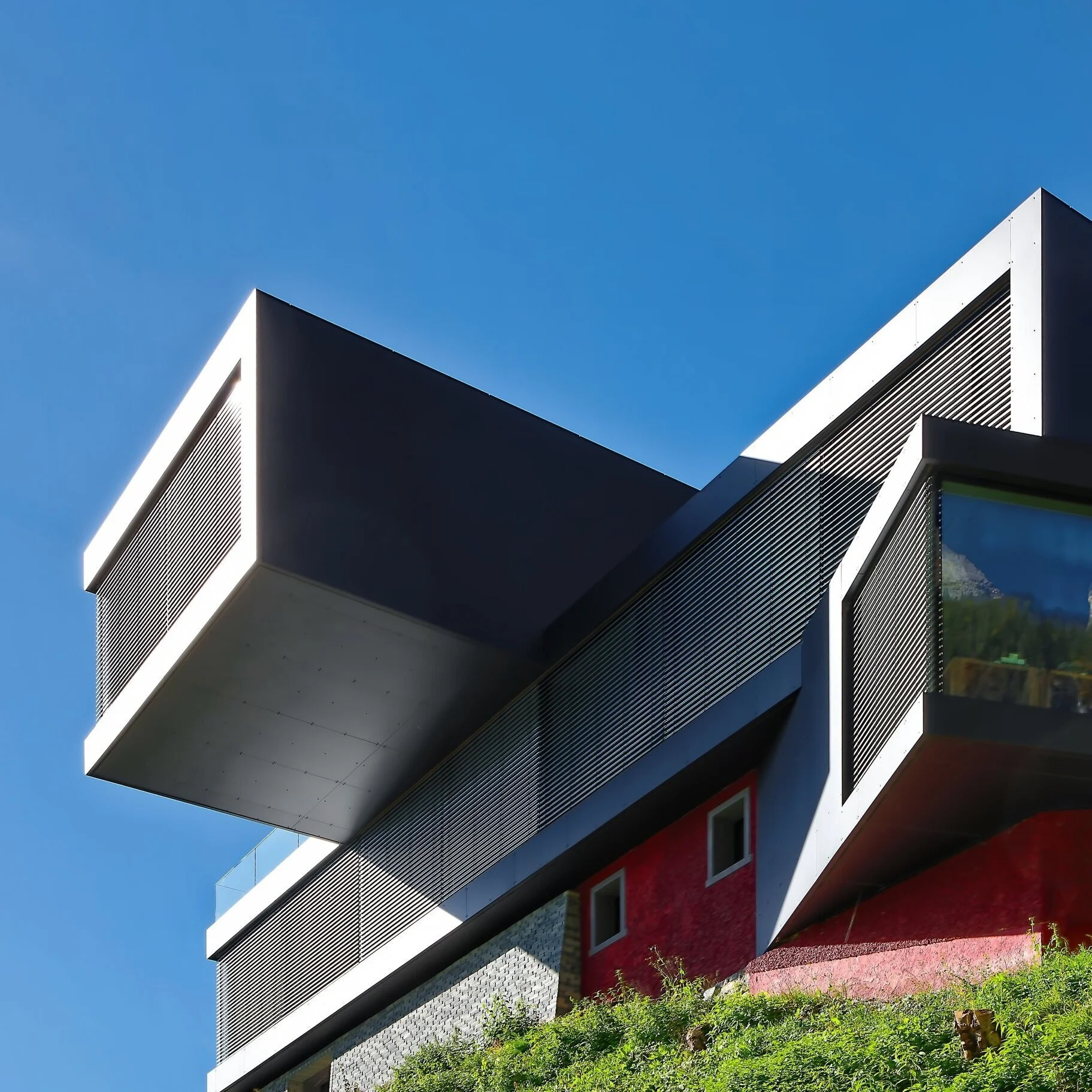 Canadian Homes in 2030: No more curtains