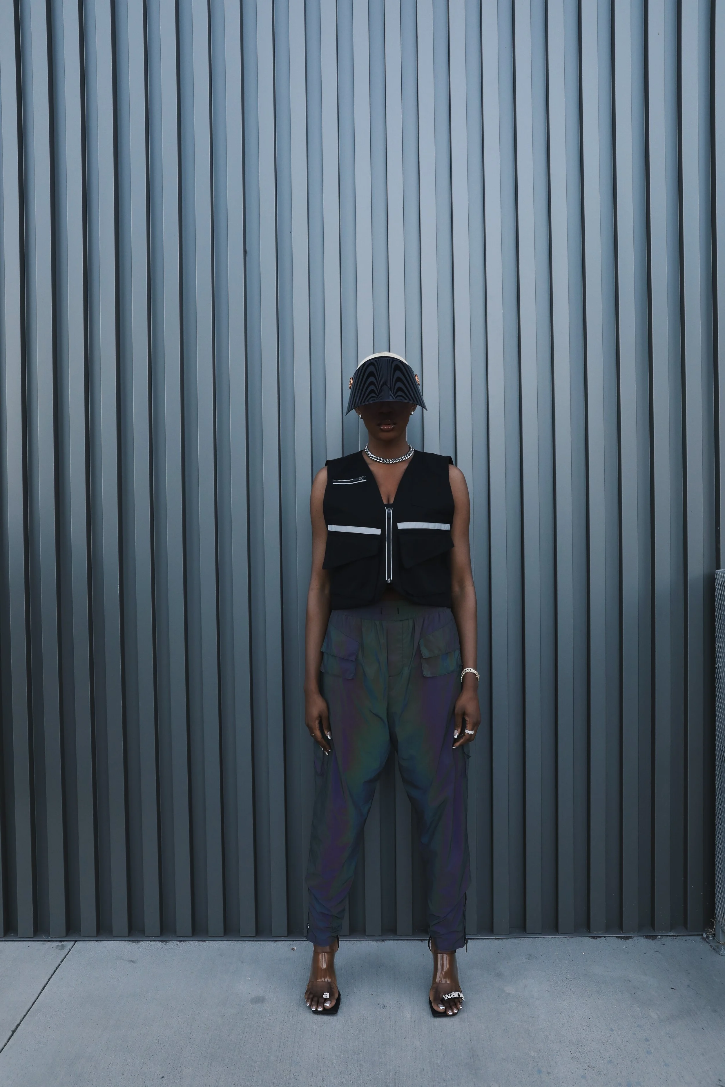OJI ROYALE LOOK 3B.JPG