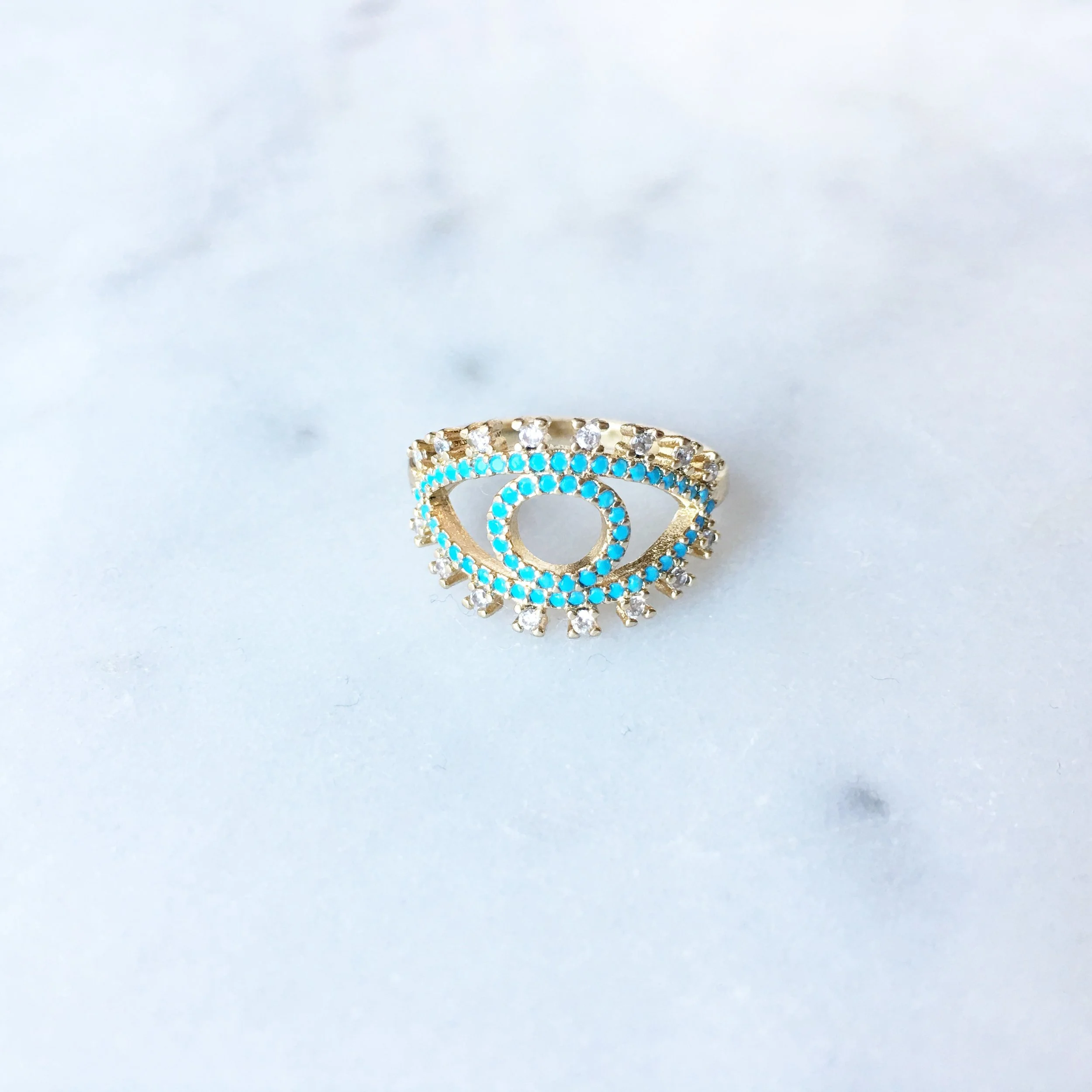 'all eyes on me' ring 