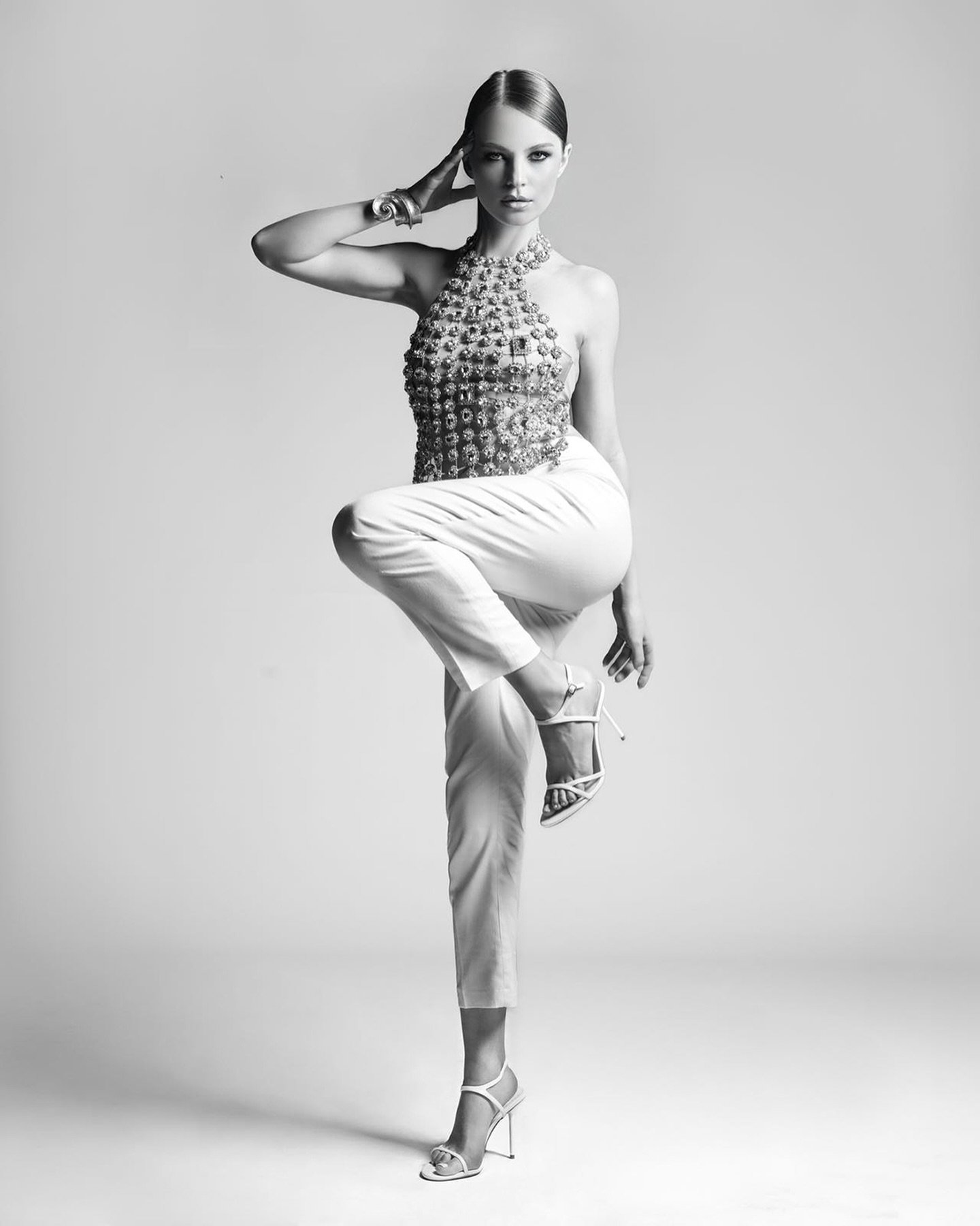 Slide through the pics to see the process &gt;&gt;&gt;

The best experience &nbsp;@cocorocha&nbsp;@cocorochamodelcamp ❤️💕

-&nbsp;editorial team:&nbsp;@cocorochamodelcamp&nbsp;and&nbsp;#cocorochamodelcamp,&nbsp;@jeaniestehrphoto,&nbsp;@jessiefarrell