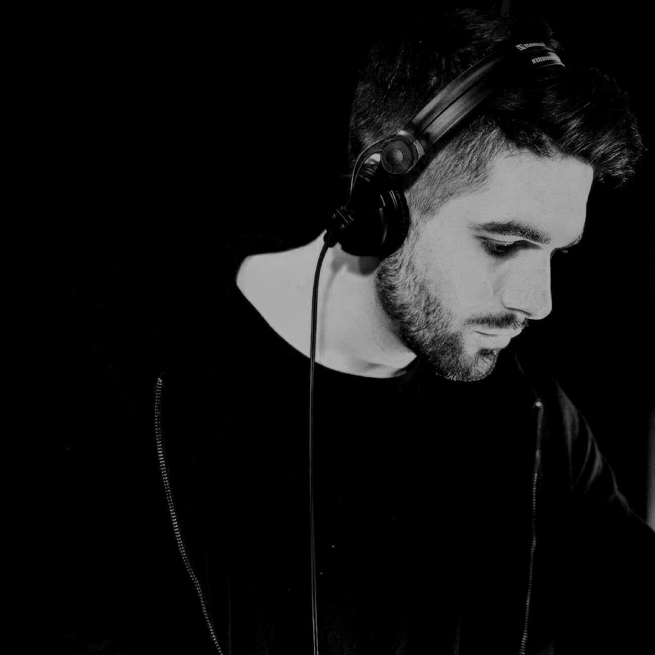 Djolee 'Tangler Twisted Twirler' EP review | A force to be reckoned with