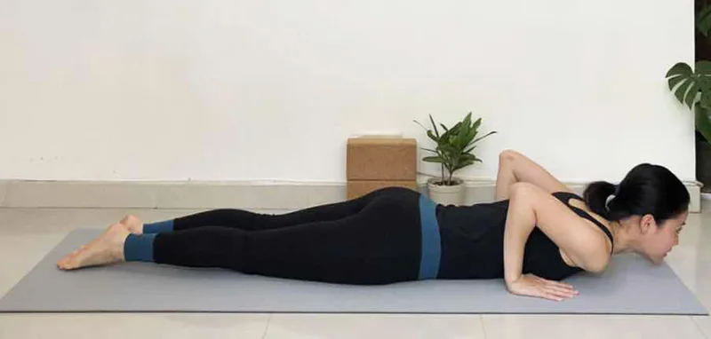 yoga-cobra-2.jpg
