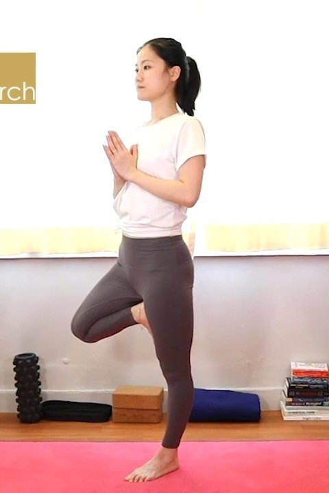The benefits of Legs up the wall pose - Ekhart Yoga