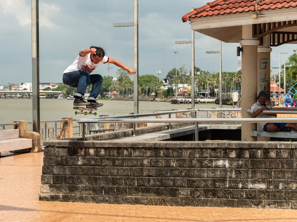 Absar Lebeh Heelflip pic by Janchai Montrelerdrasme.jpg
