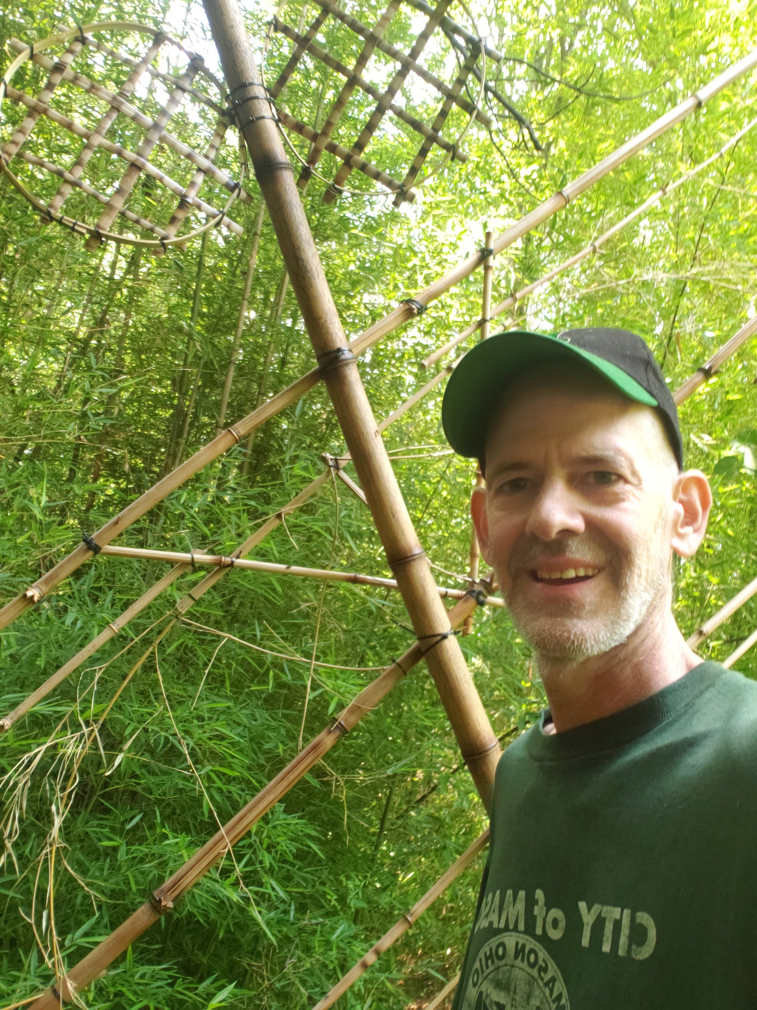 Fun selfie with Bamboo Dragonfly