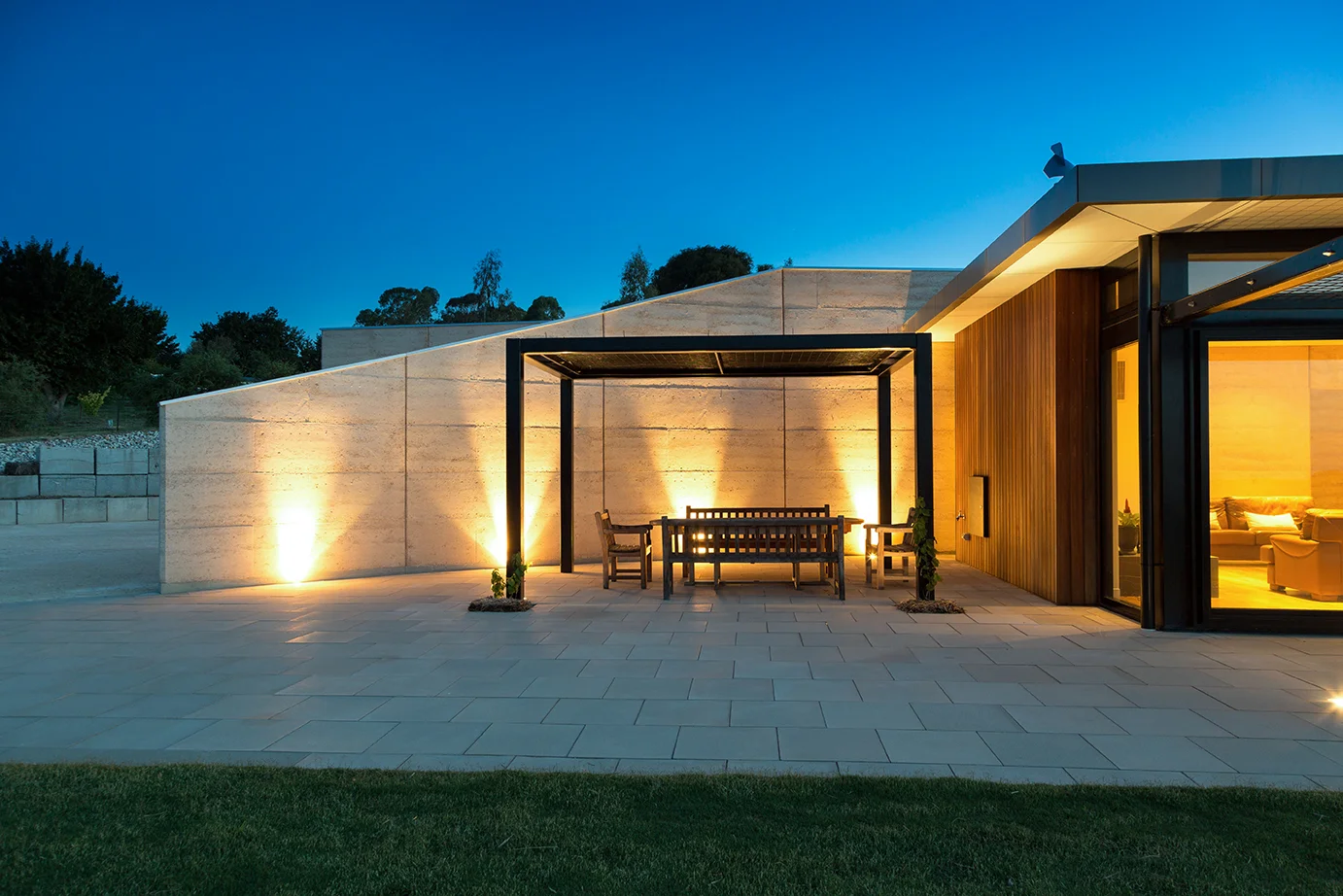 Builder: Scott James Photography: Simon Dallinger