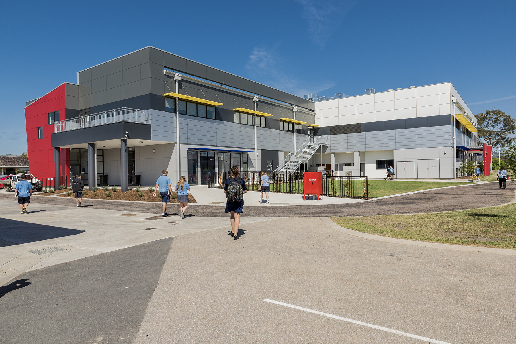 Bryant Alsop were appointed by the Department of Education and Early Childhood Development as project managers to deliver a new two-storey $10.5m teaching facility at Wodonga Senior Secondary College. The facility will provide new administration fac