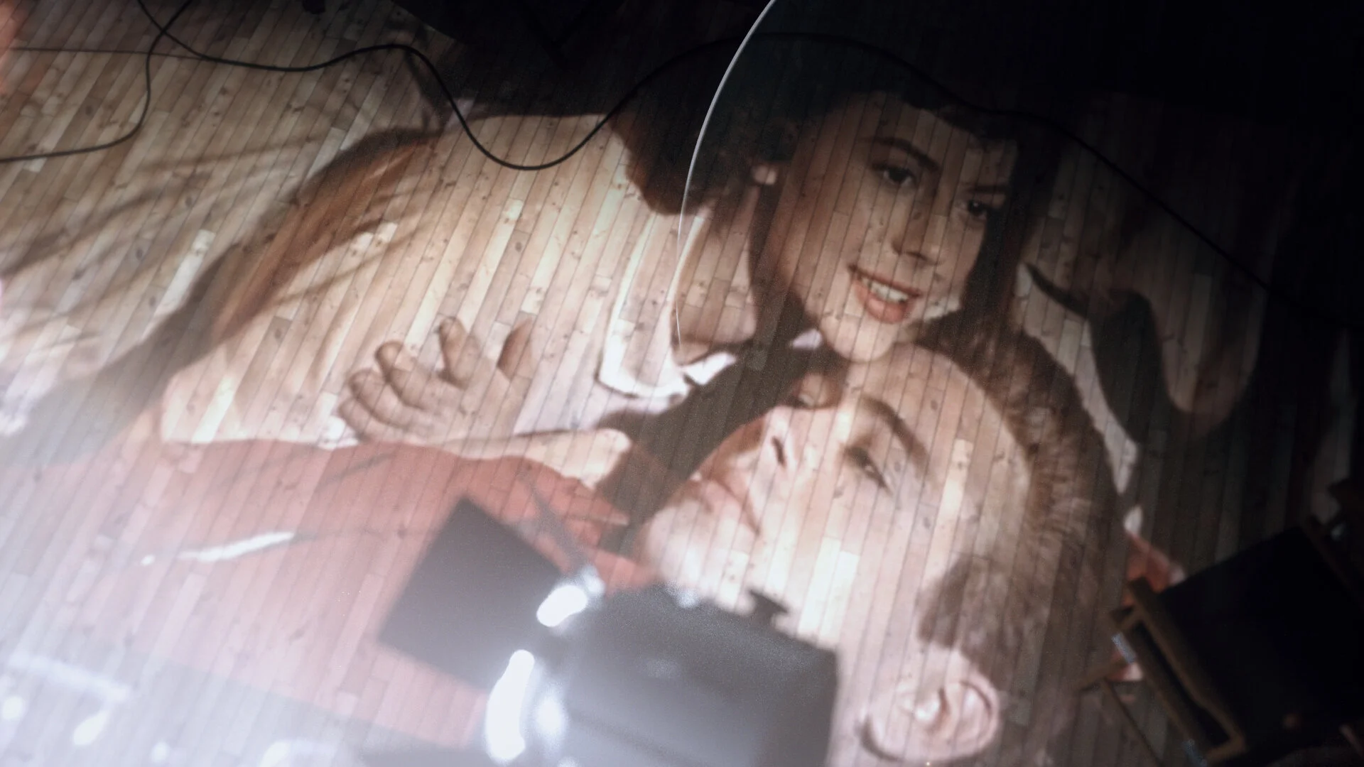 CLO_Frame_jk_08 (0-00-00-00).jpg