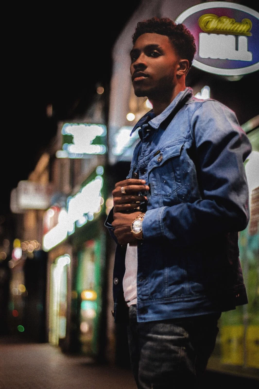 Zernell Fontaine Releases Fresh RNB Single 'Come Over Feat. RV'